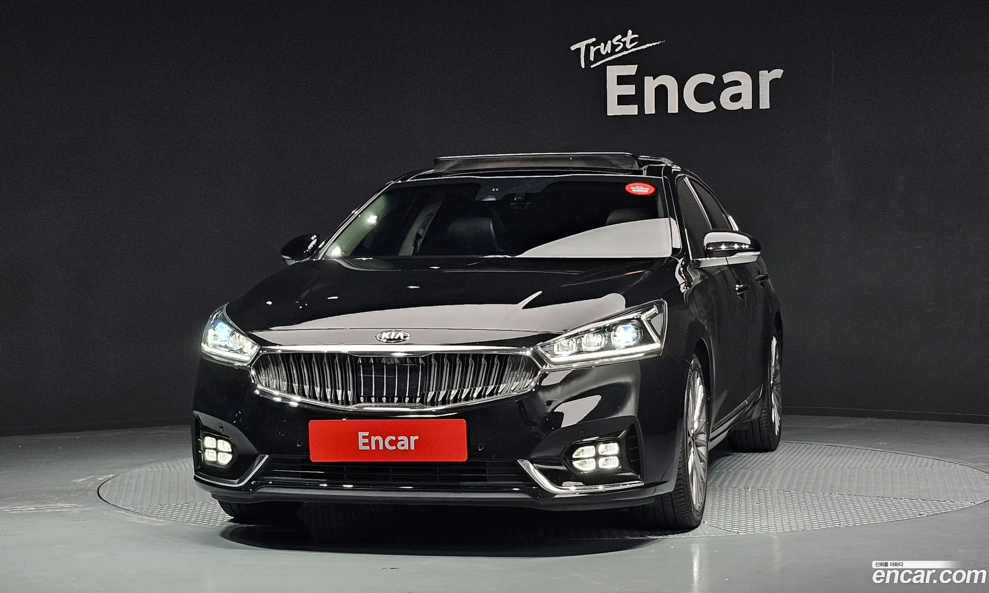 Kia K7 2018 — 14