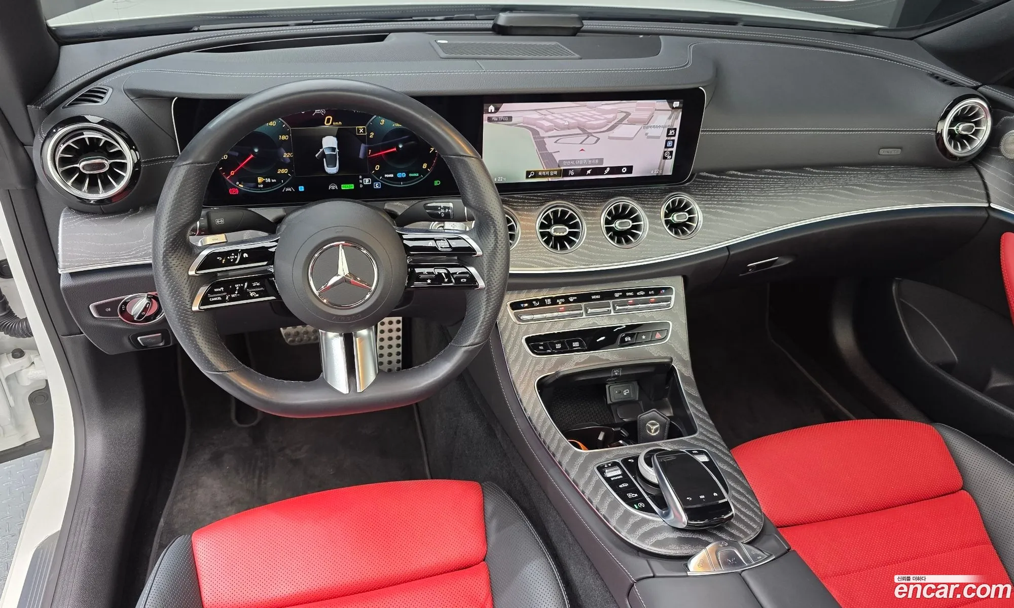 Mercedes-Benz E-Class W213 2022 — 19