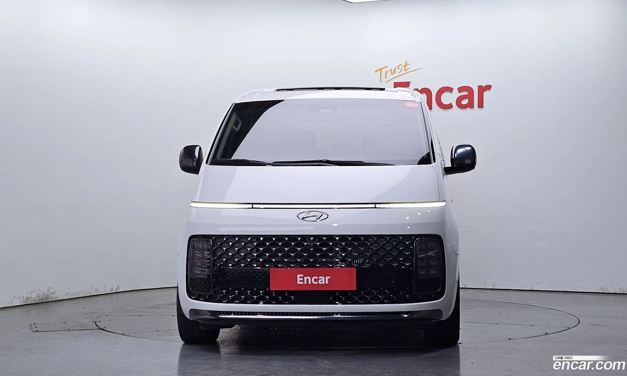 Hyundai Staria 2022 — 30