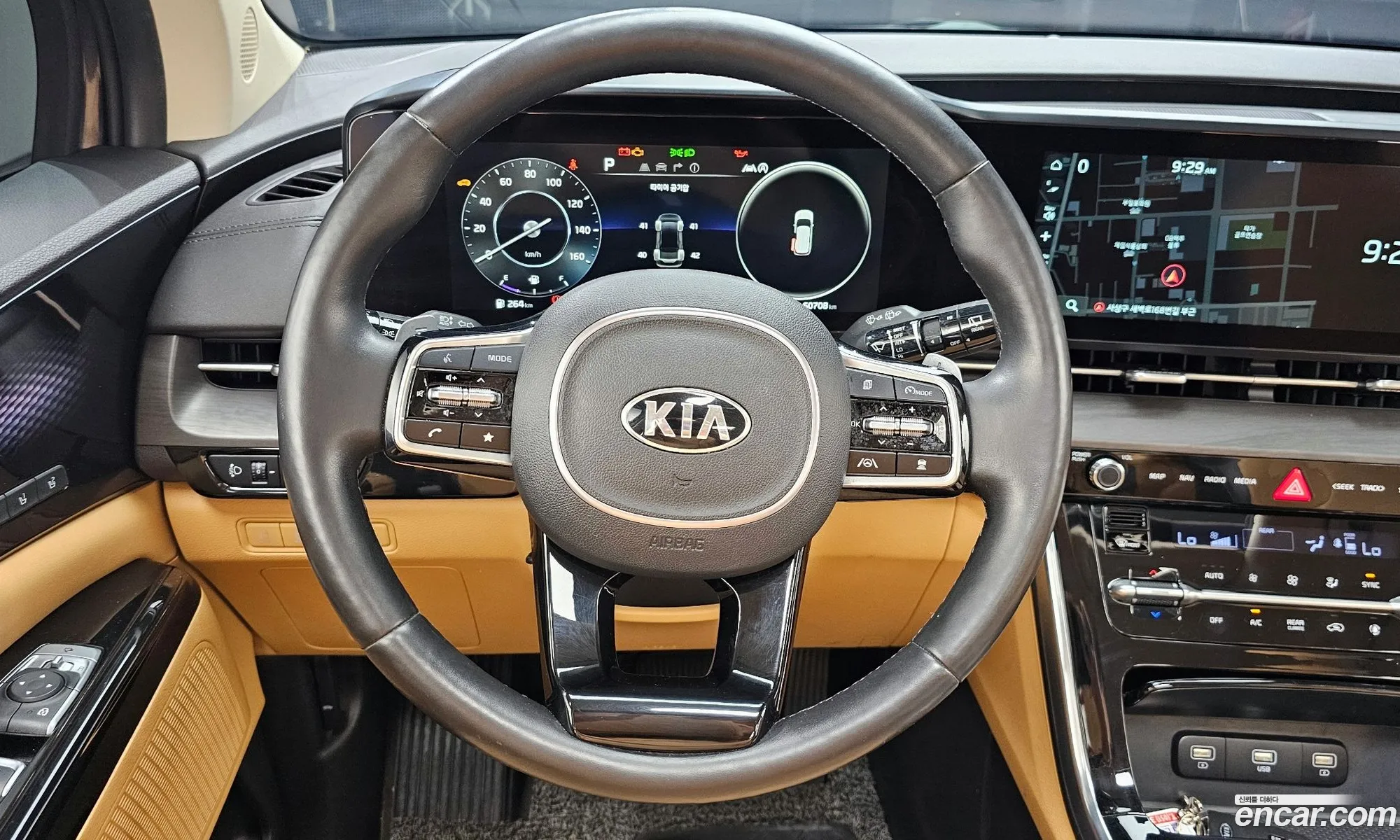 Kia Carnival 2020 — 12