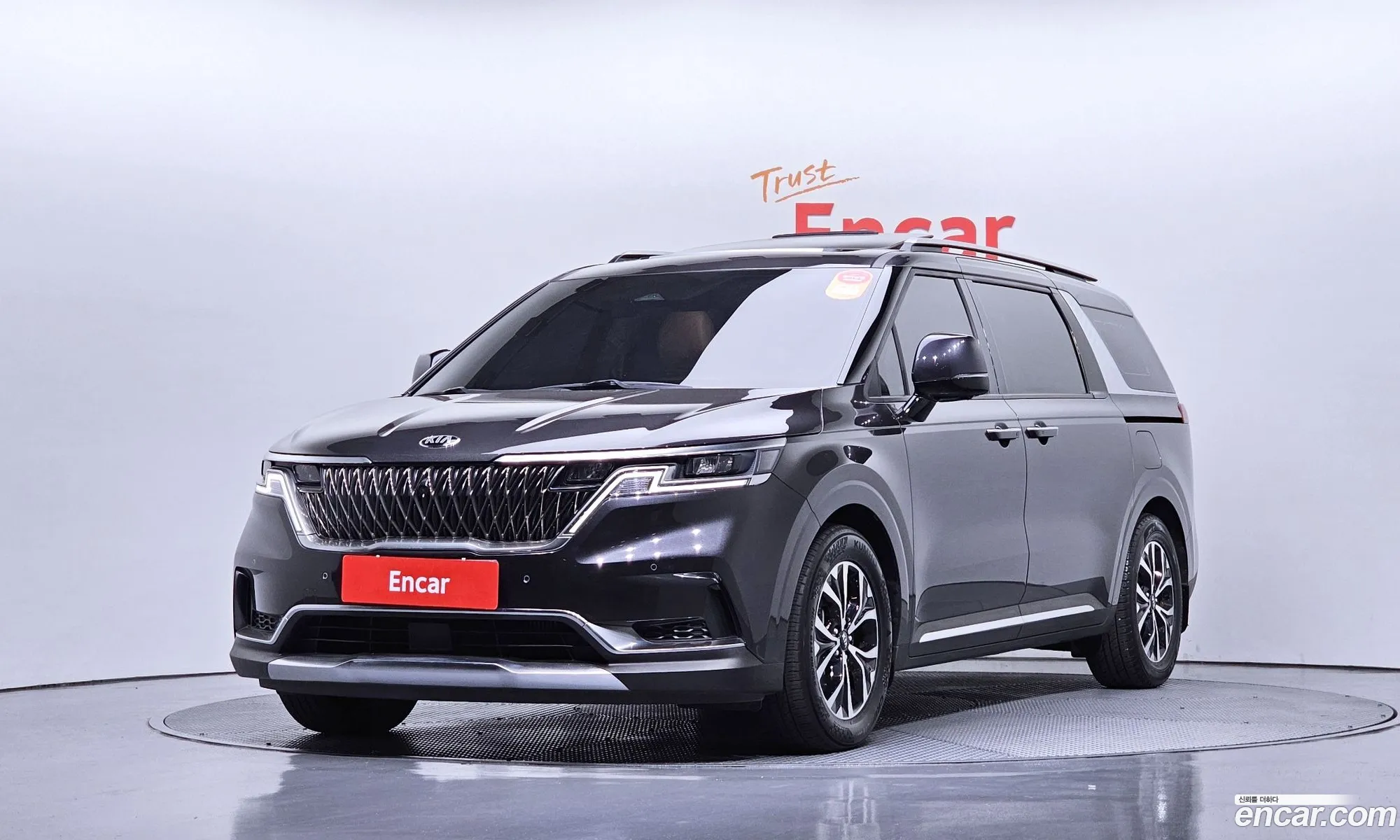 Kia Carnival 2020 — 7