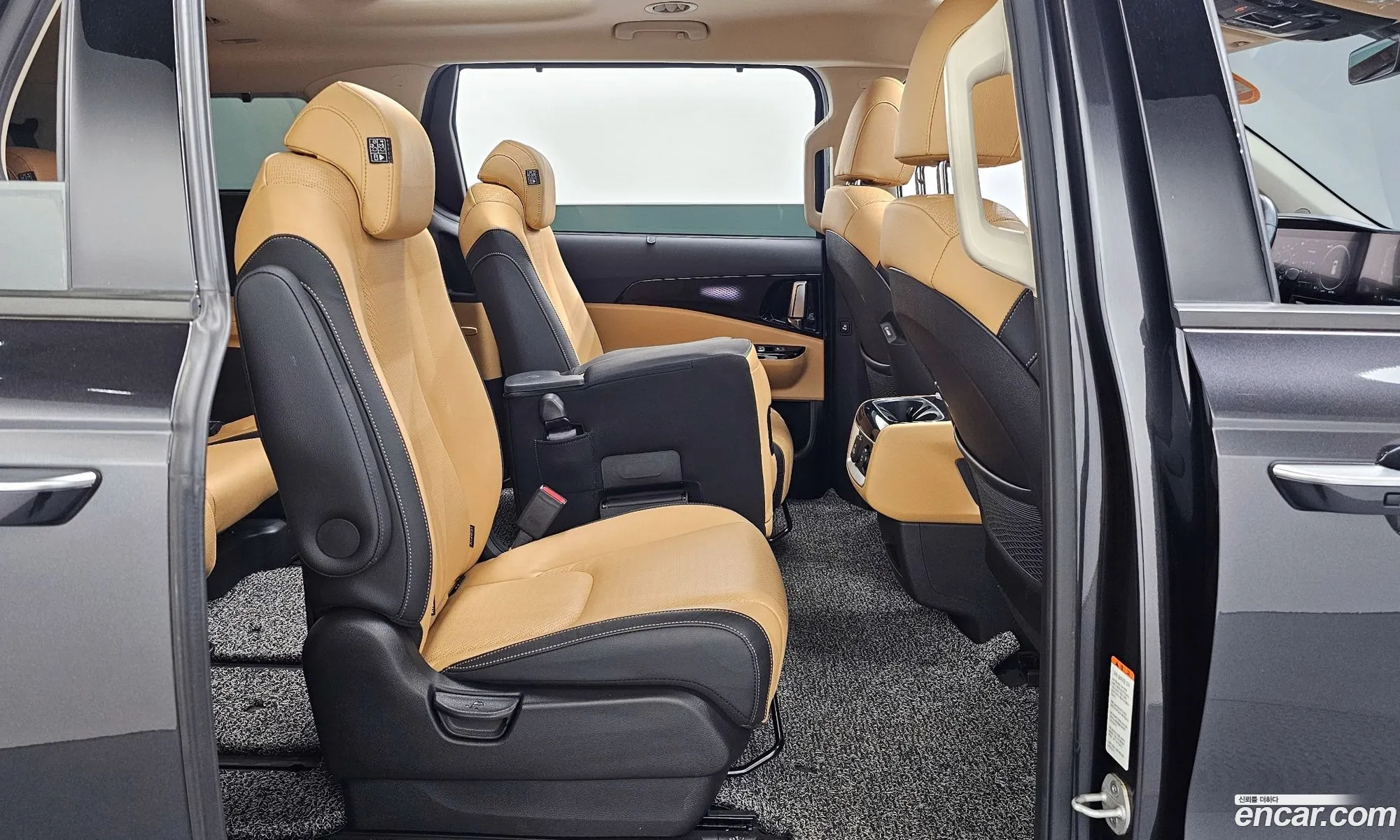 Kia Carnival 2020 — 4