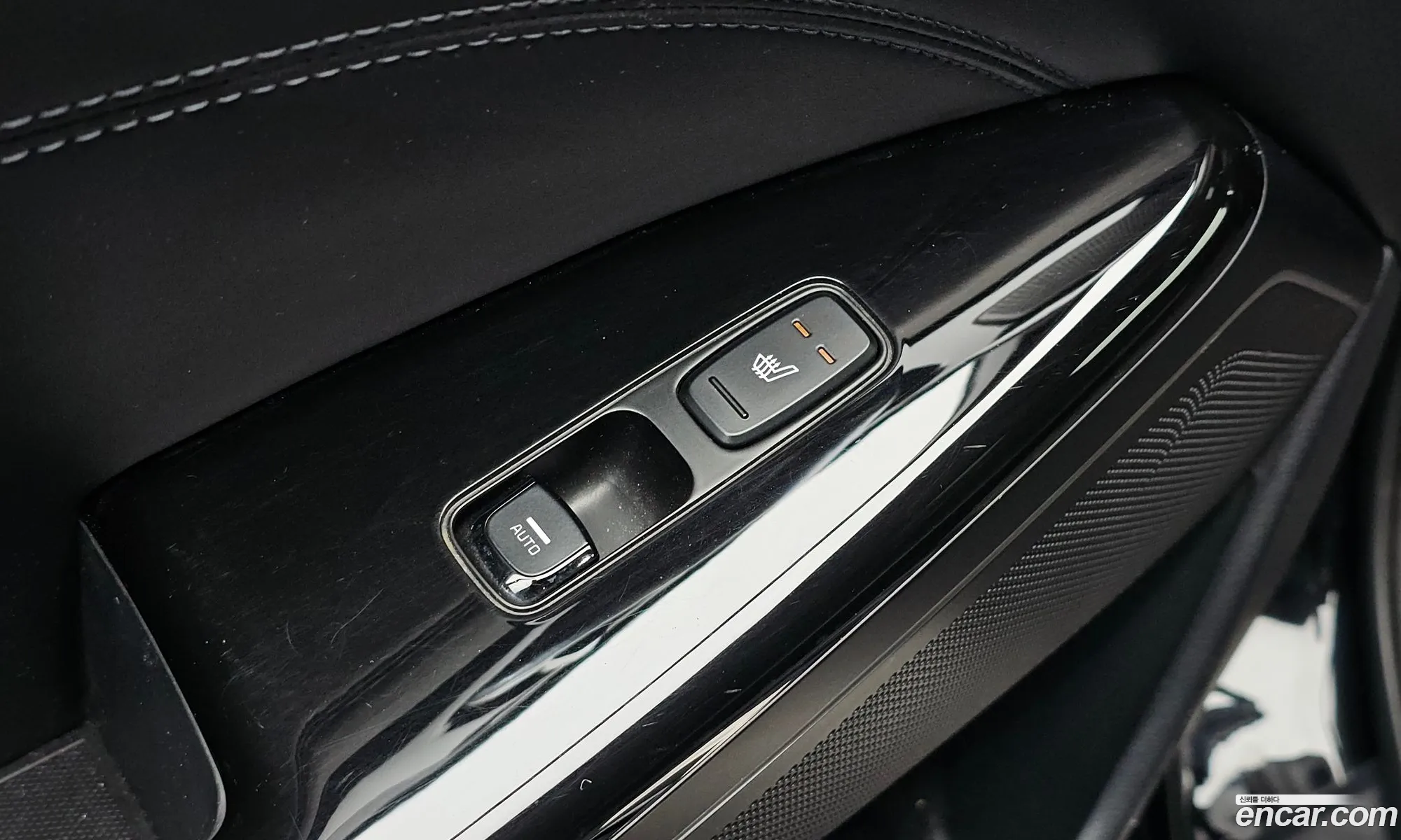 Kia K7 Premier 2019 — 36
