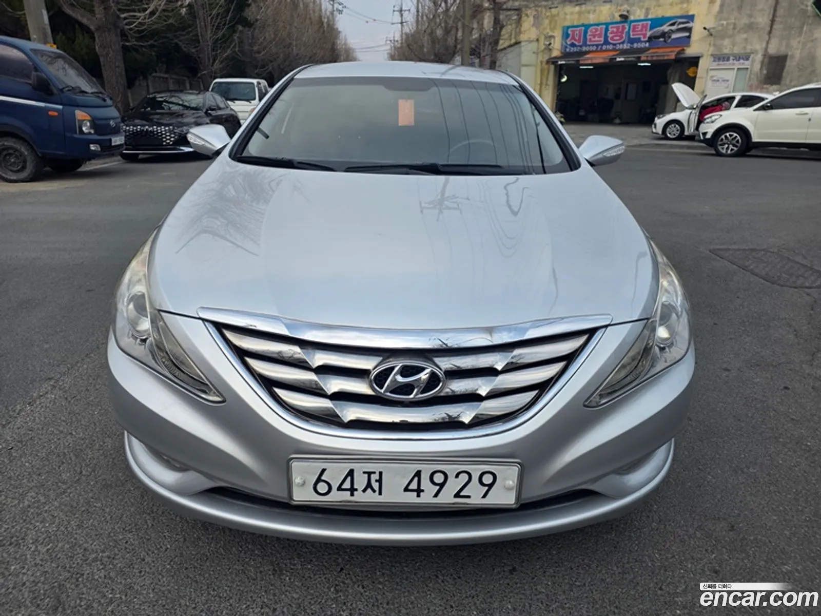 Hyundai YF Sonata