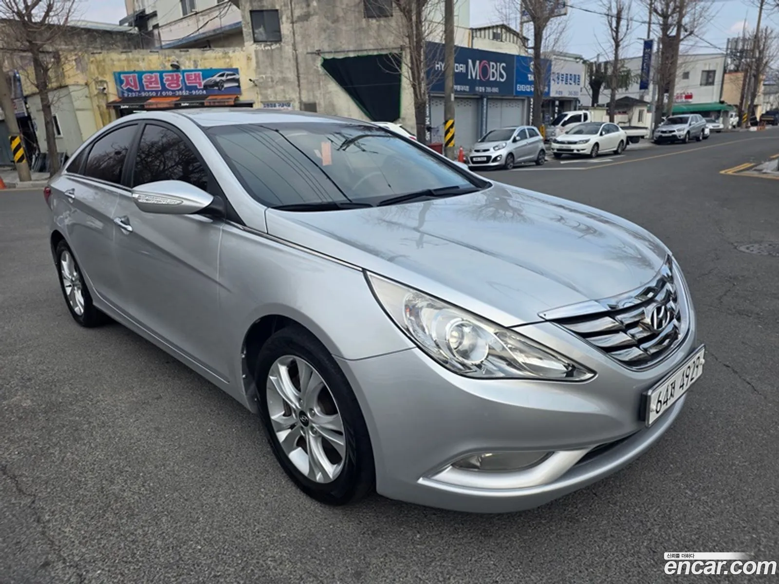 Hyundai YF Sonata