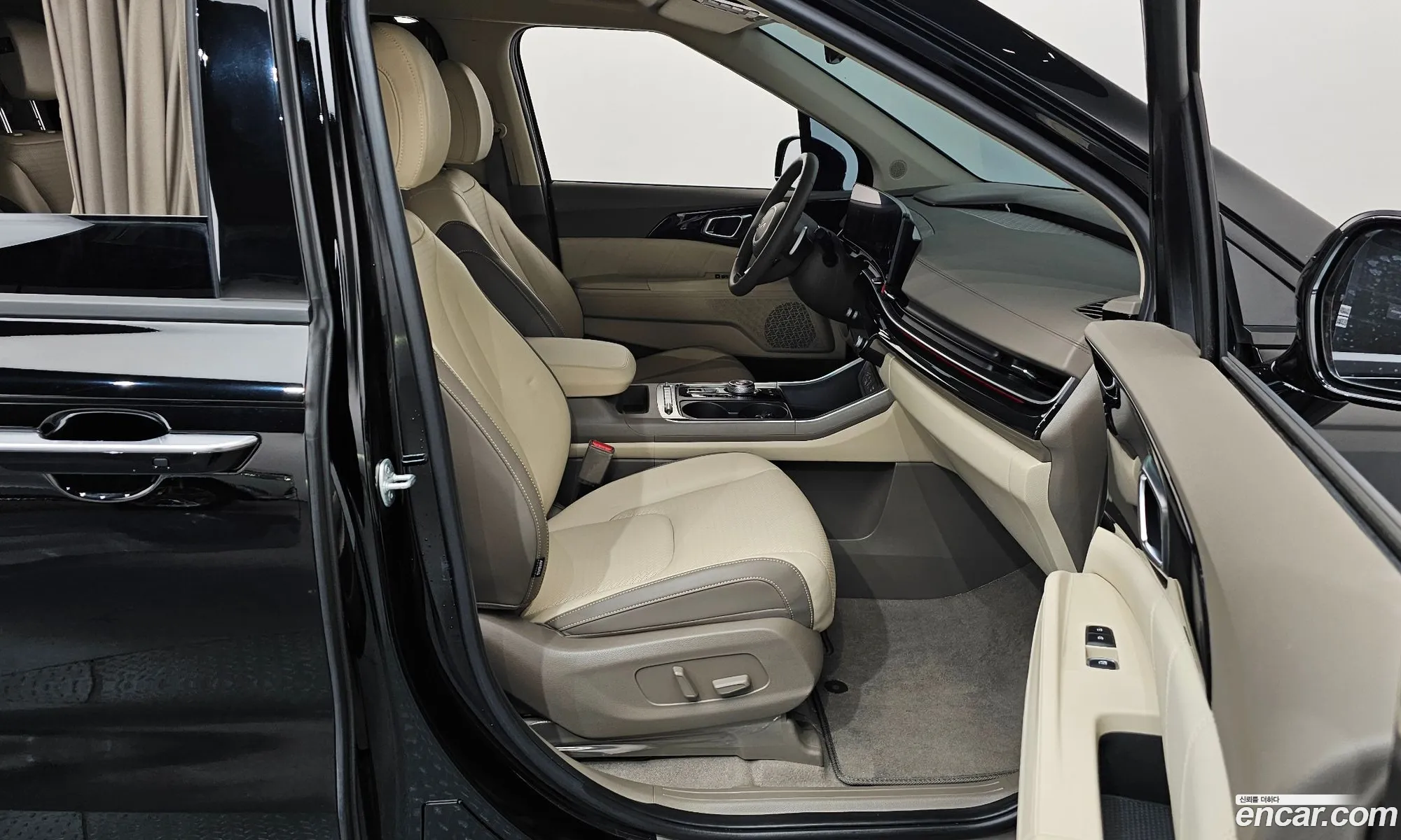 Kia Carnival 2024 — 2