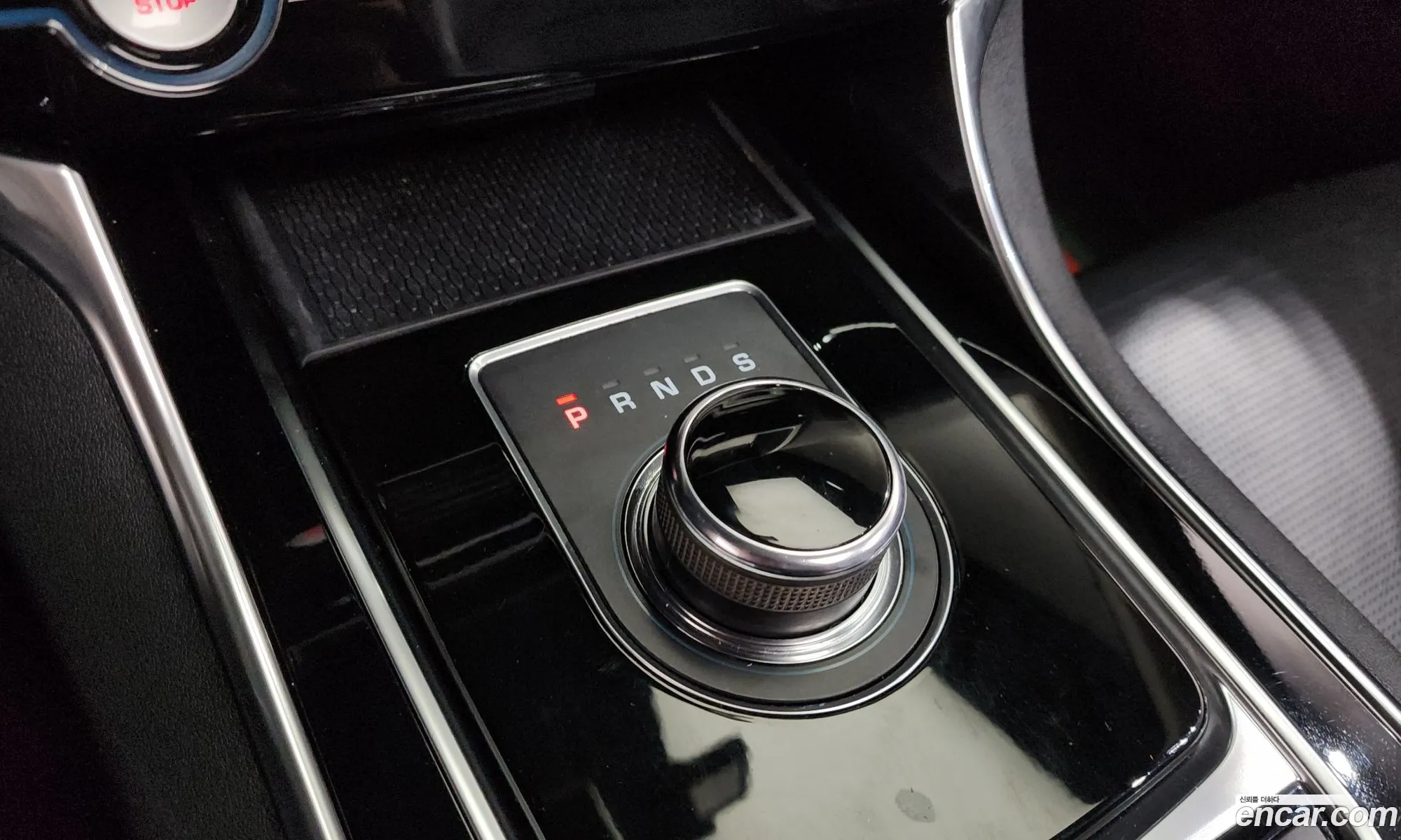 Jaguar XE 2018 SAJAB4BN7JCP43335 — 6