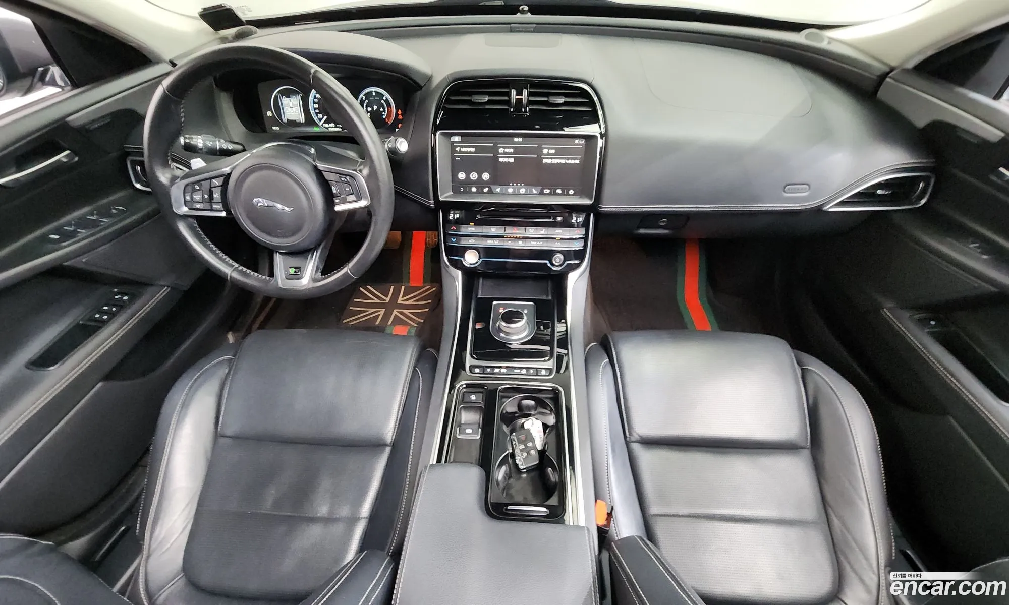 Jaguar XE 2018 SAJAB4BN7JCP43335 — 20