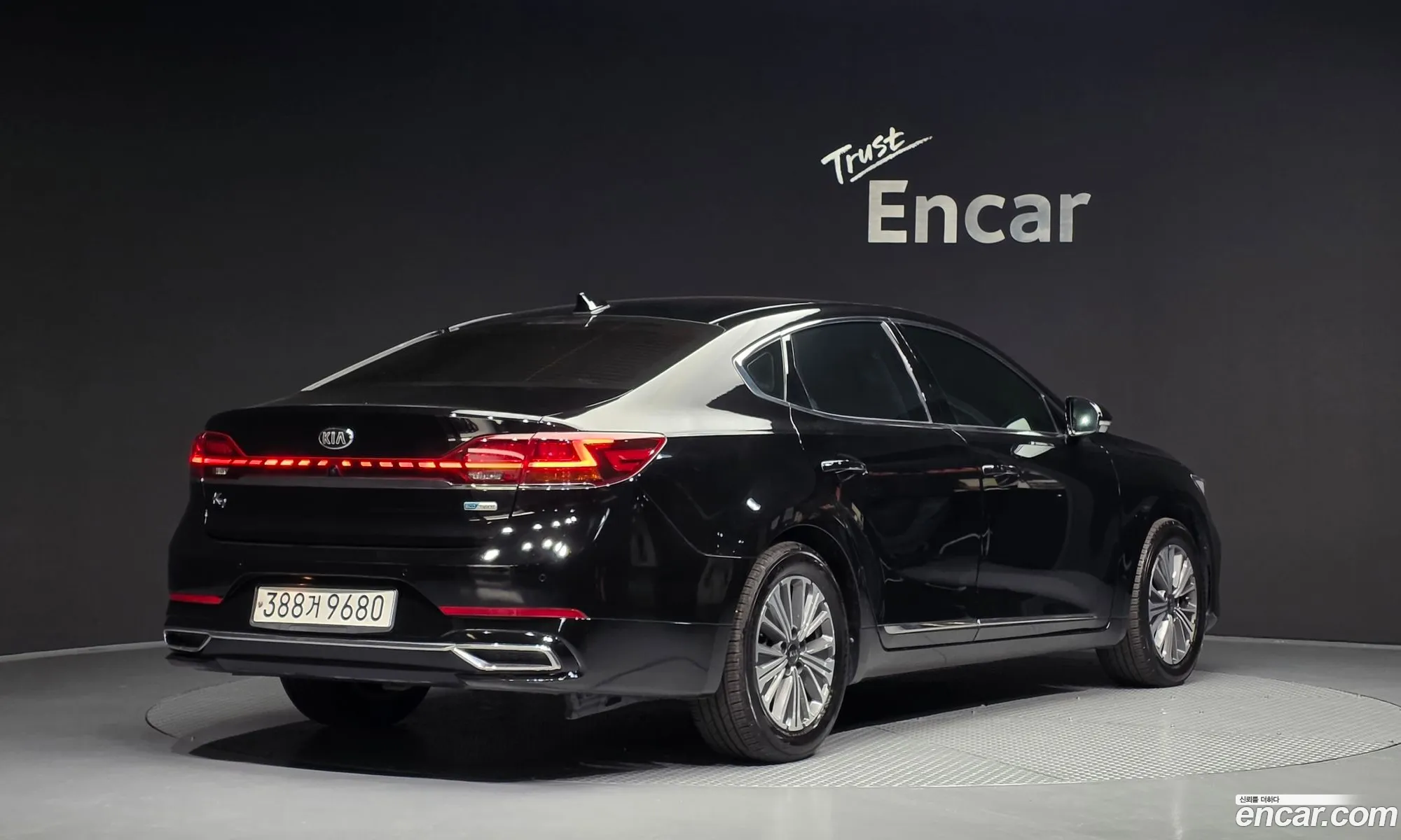 Kia K7 Premier Hybrid 2019 — 30