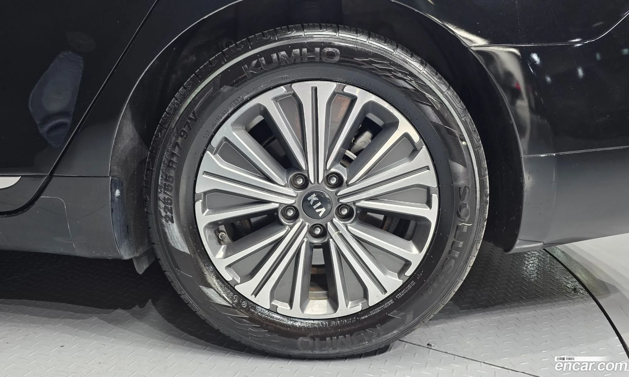 Kia K7 Premier Hybrid 2019 — 20