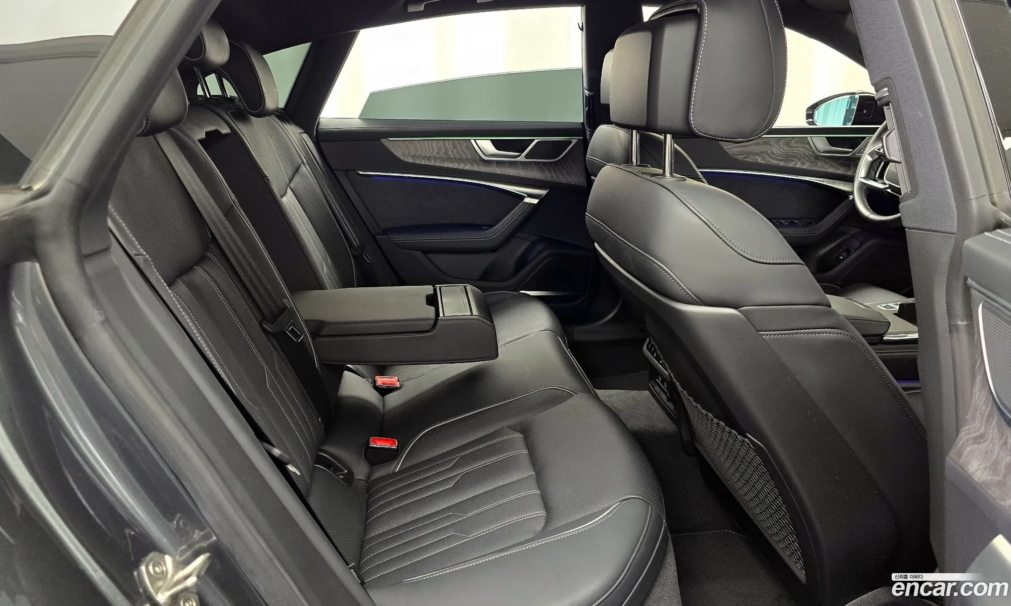 Audi A7 2024 WAUZZZF24RN022977 — 8