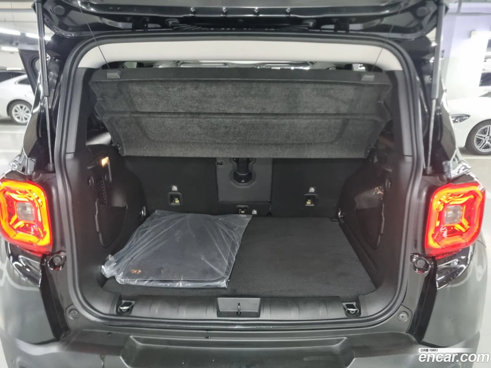 Jeep Renegade 2023 — 16