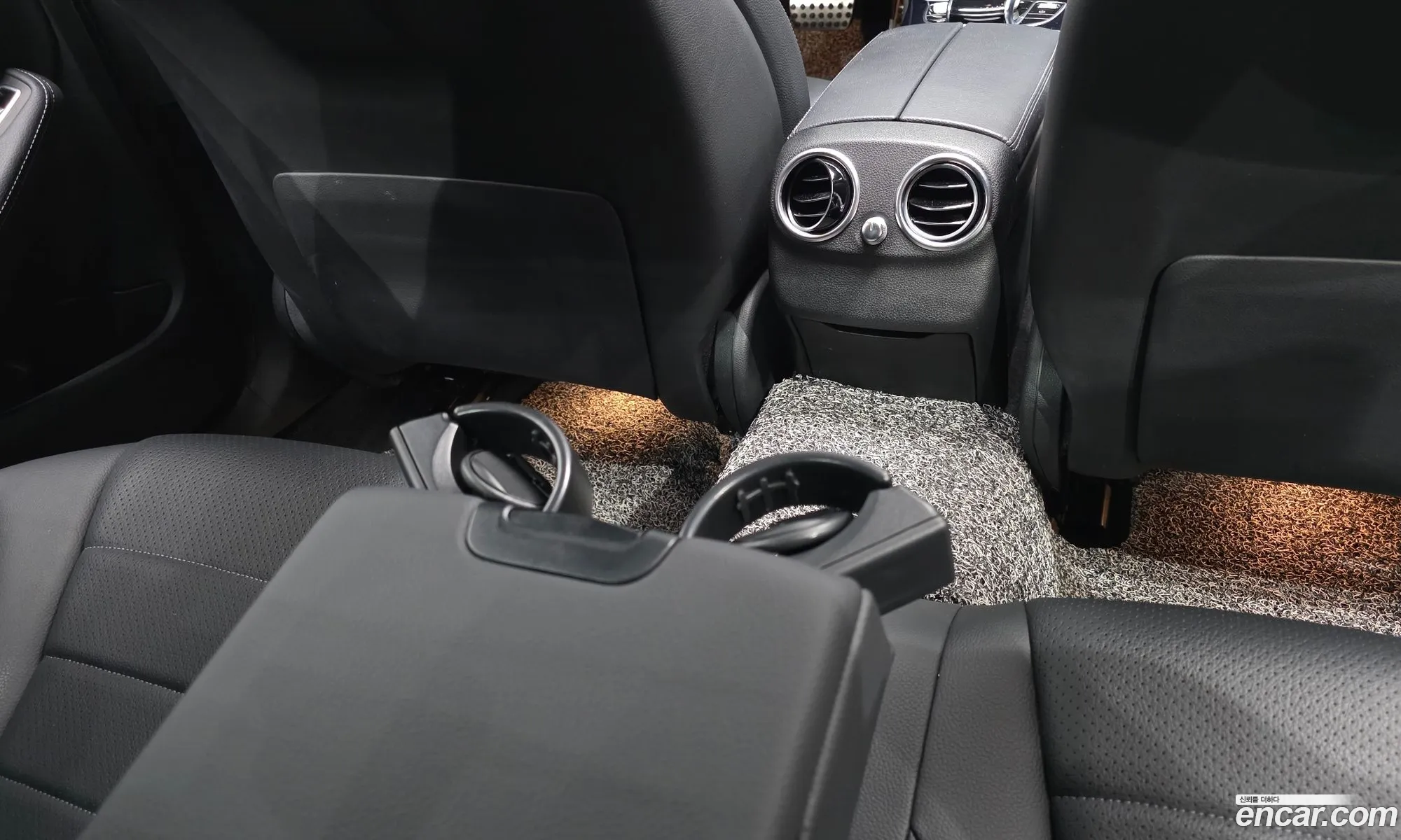 Mercedes-Benz C-Class W205 2018 — 4
