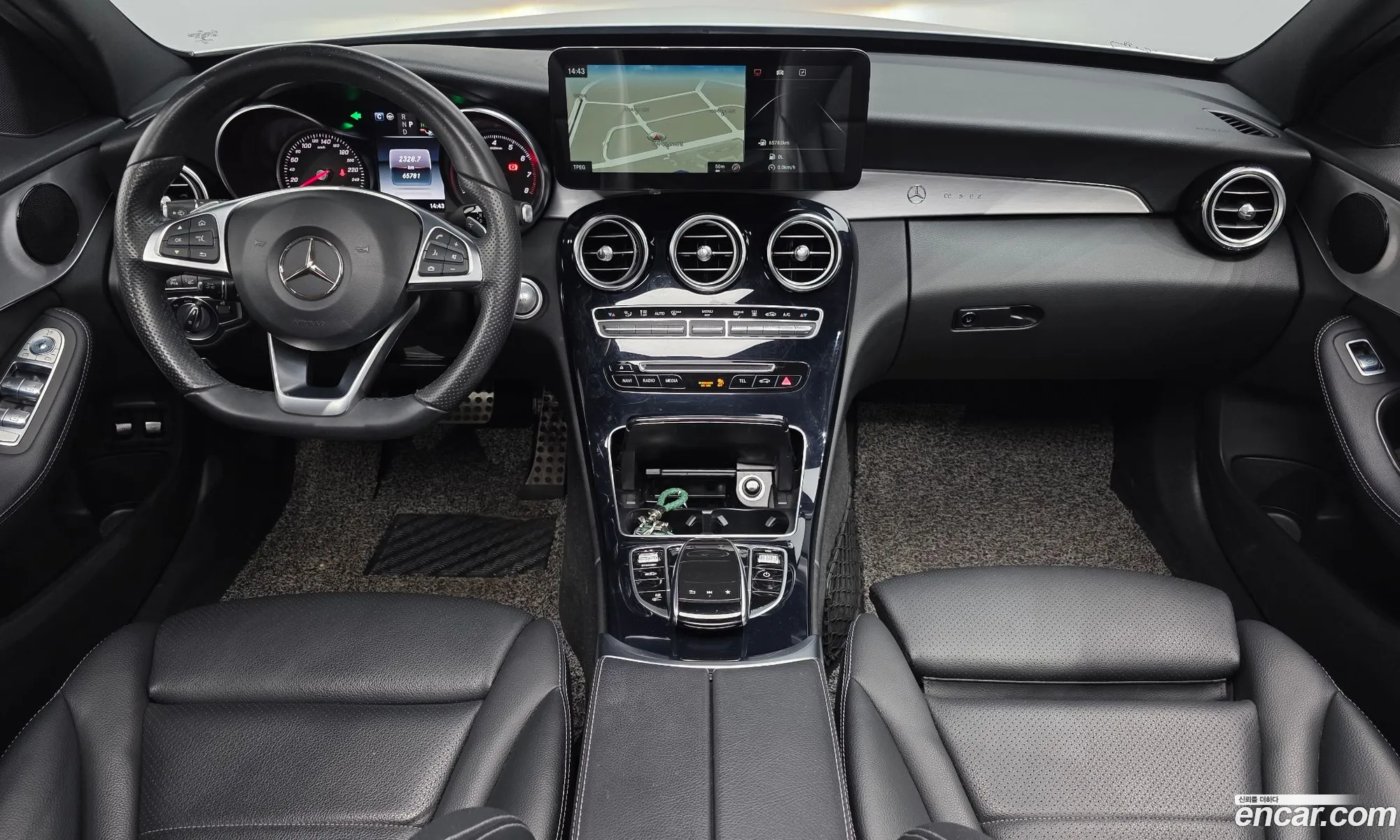 Mercedes-Benz C-Class W205 2018 — 23