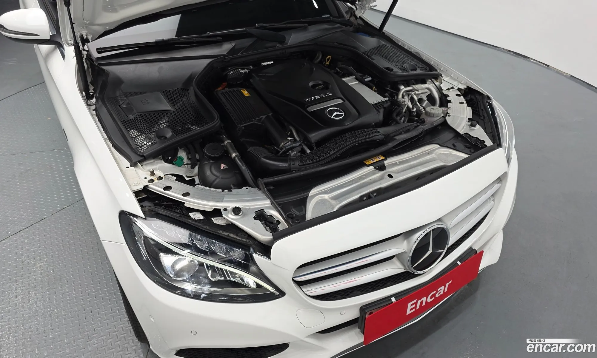 Mercedes-Benz C-Class W205 2018 — 18