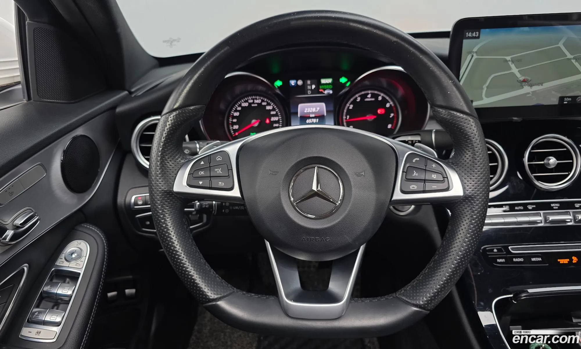 Mercedes-Benz C-Class W205 2018 — 25
