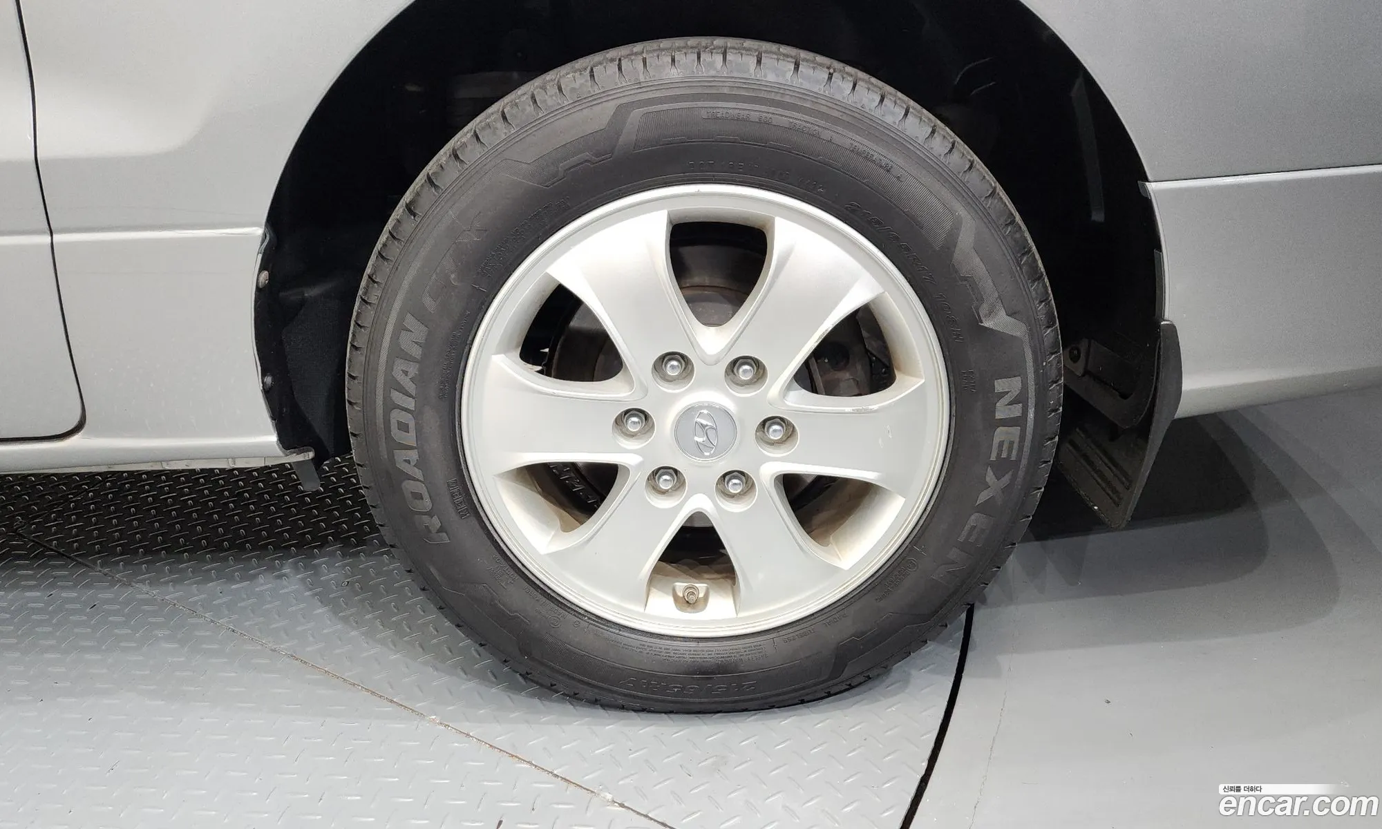 Hyundai Grand Starex 2020 — 20