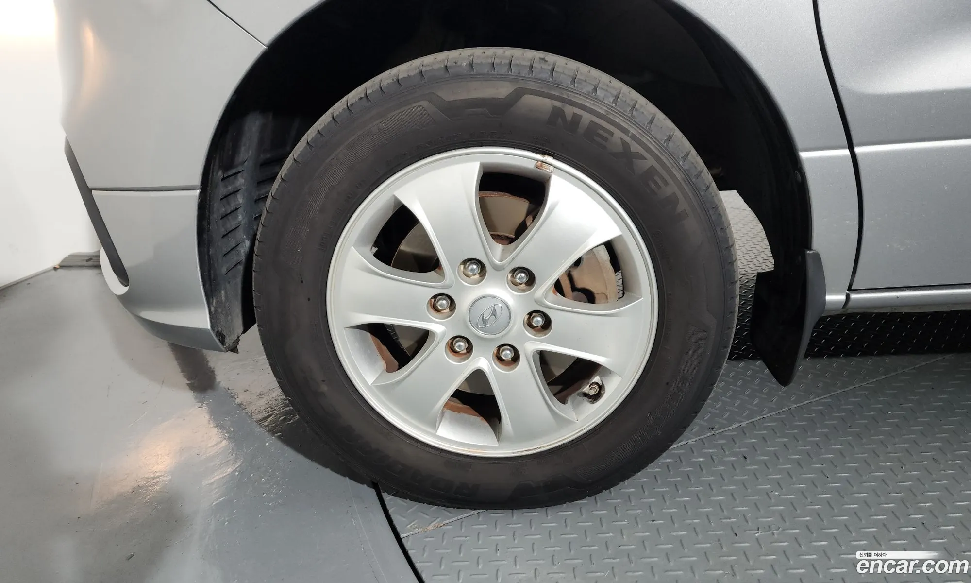 Hyundai Grand Starex 2020 — 18