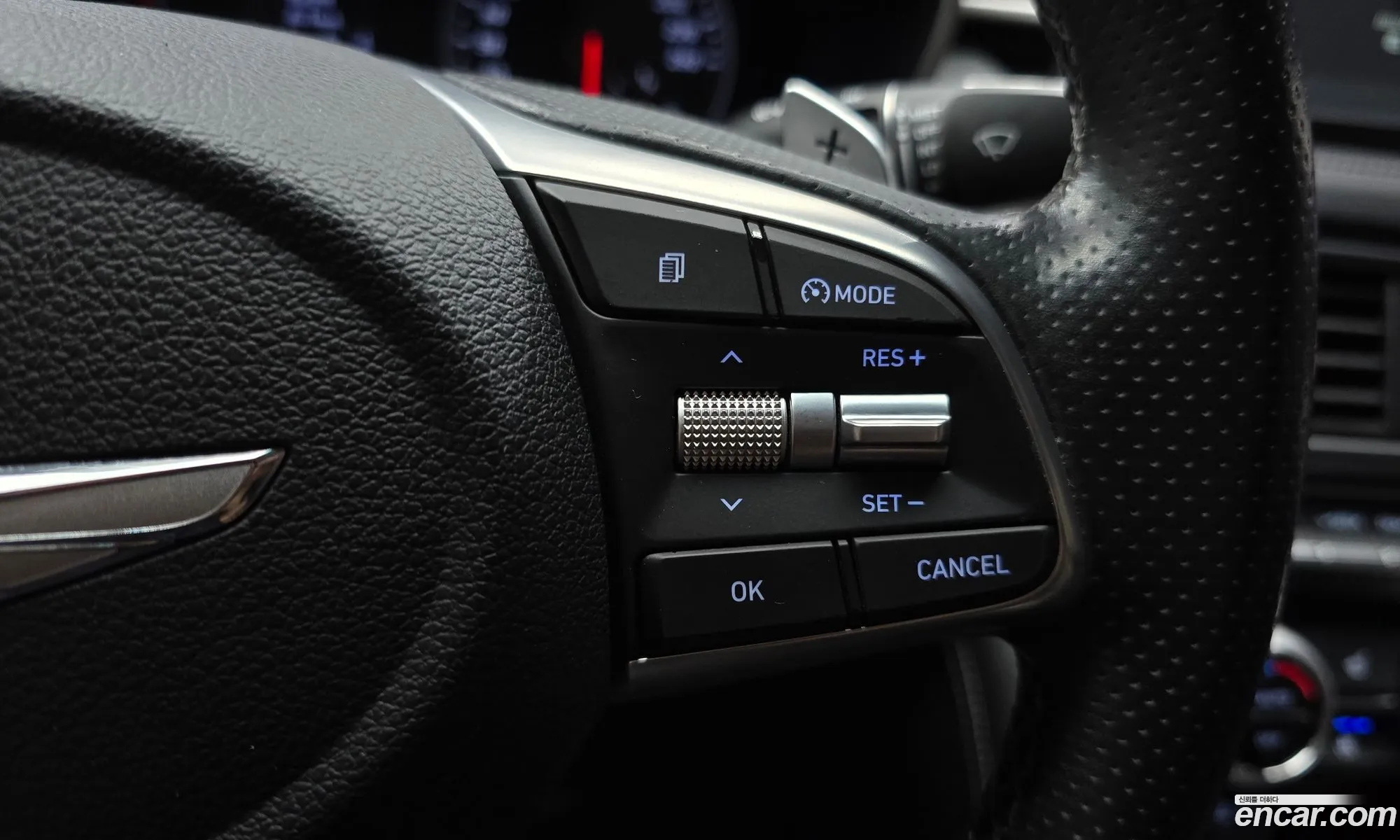 Genesis G70 2019 — 33