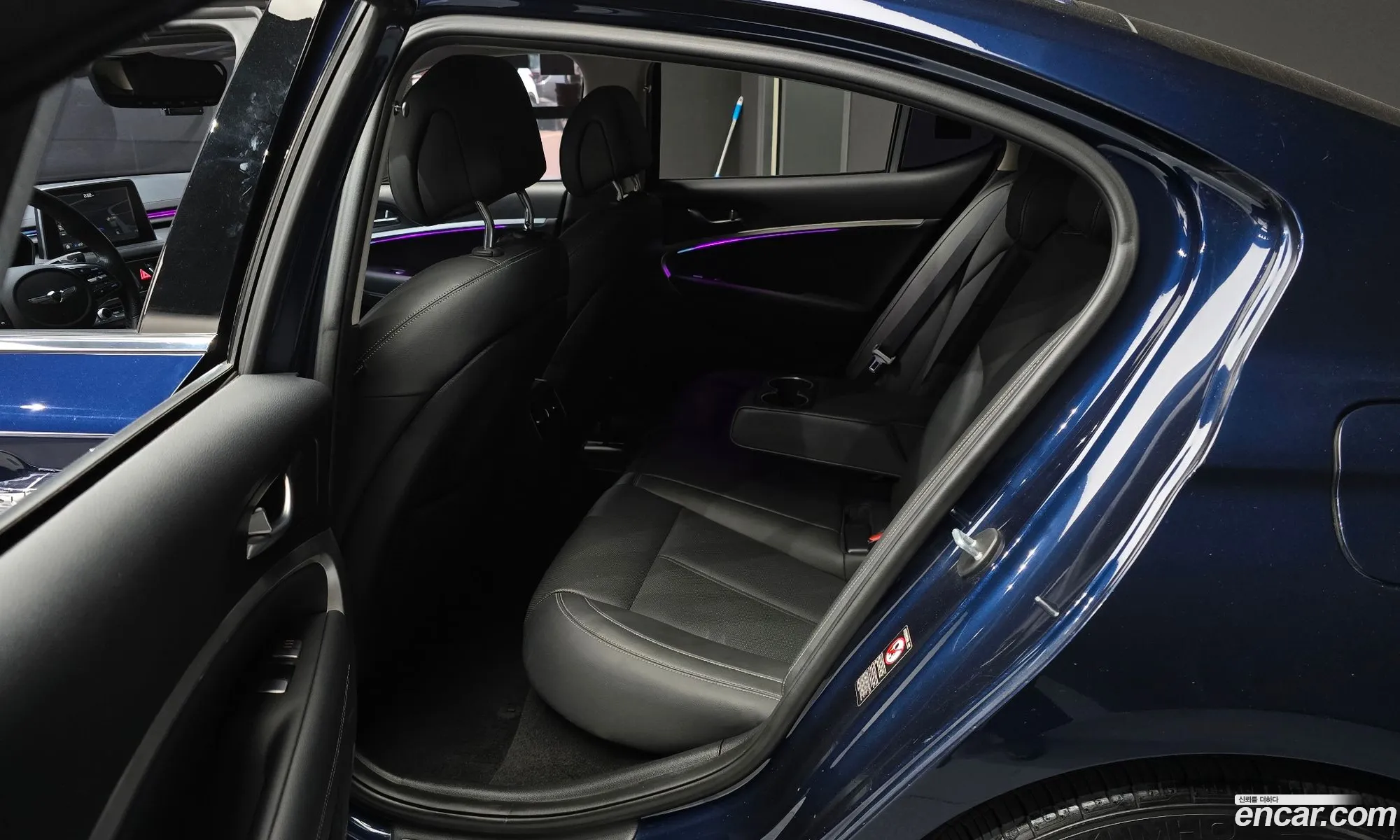 Genesis G70 2019 — 23
