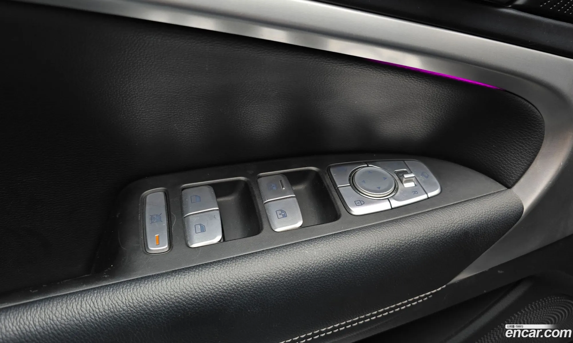 Genesis G70 2019 — 31