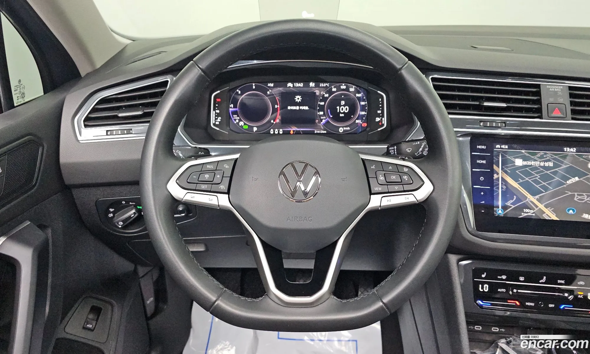 Volkswagen Tiguan 2024 — 2
