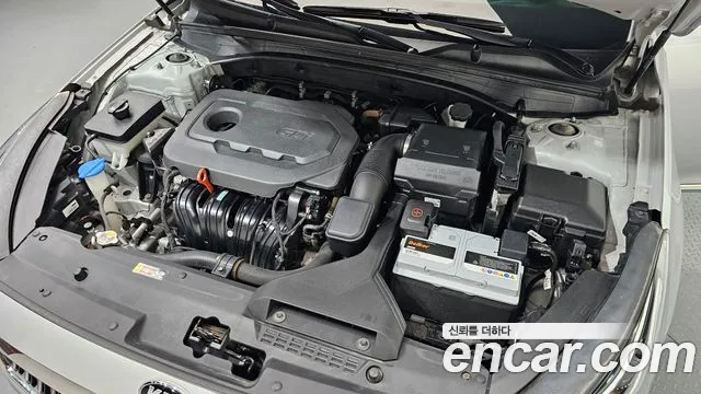 Kia K7 2018 KNALB415BJA146766 — 7