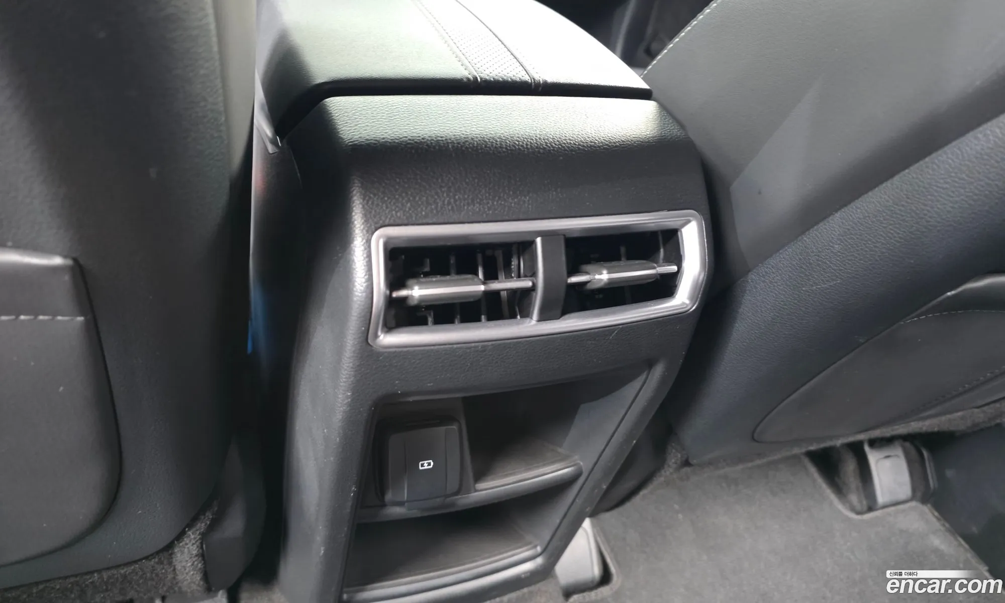 KG Mobility (SsangYong) Torres 2022 — 14