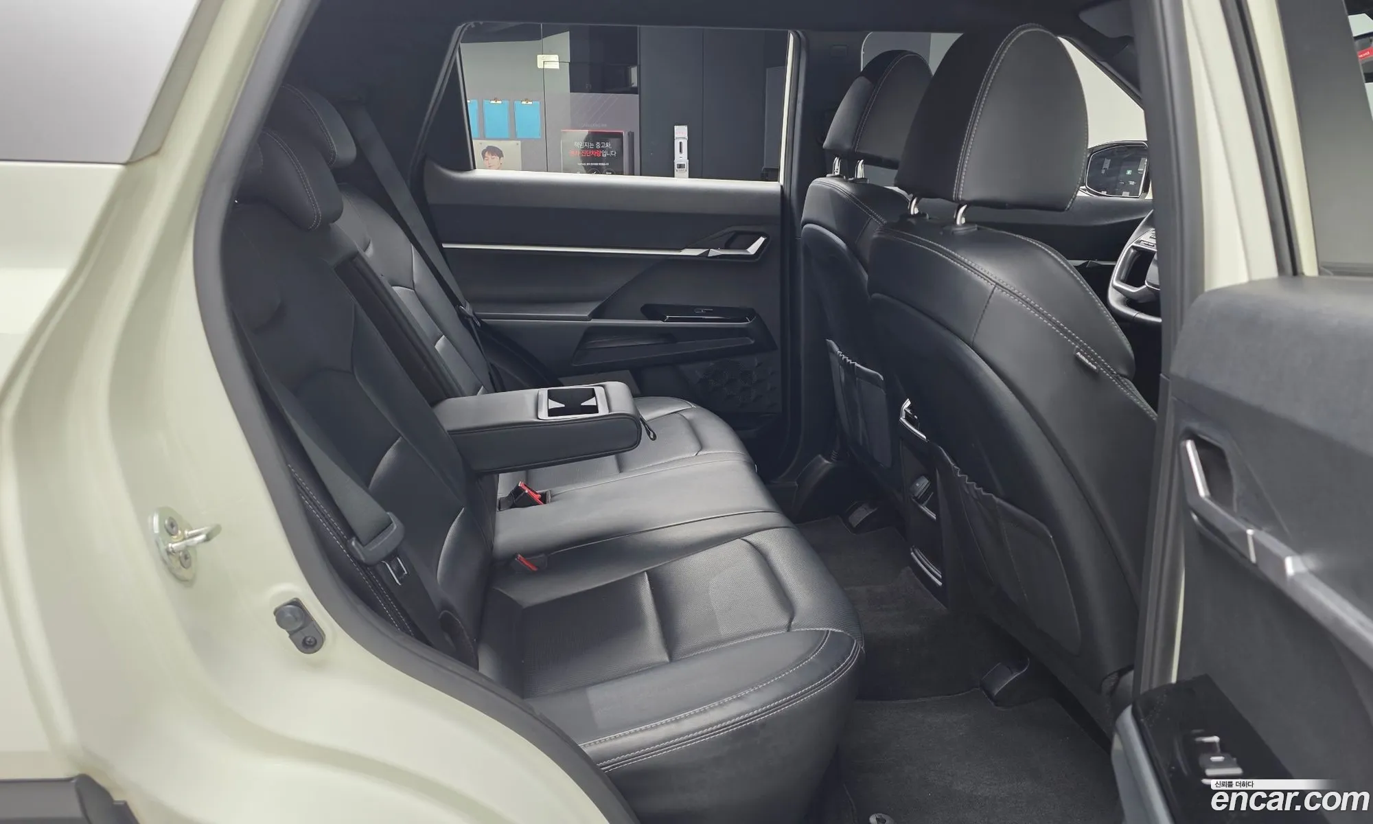 KG Mobility (SsangYong) Torres 2022 — 13