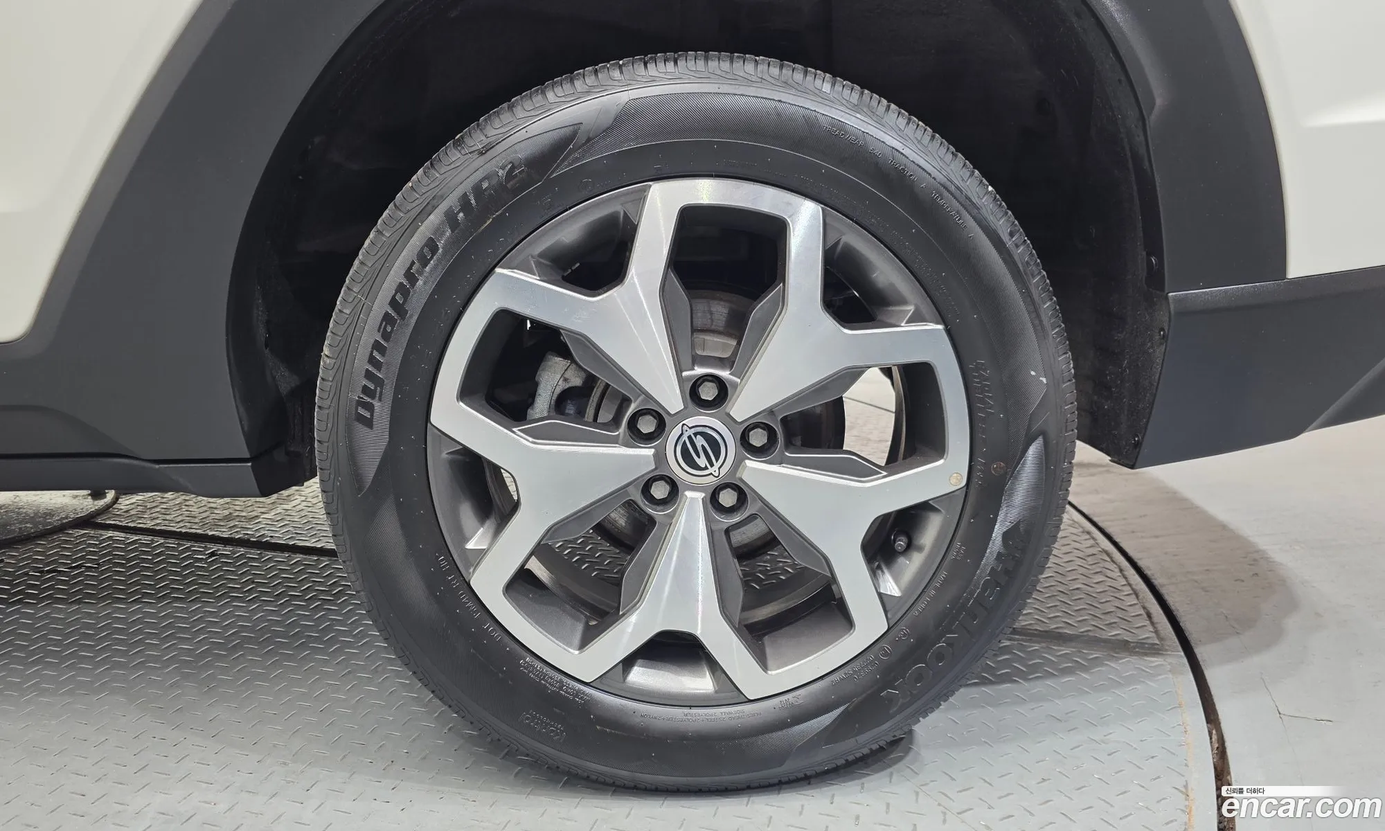 KG Mobility (SsangYong) Torres 2022 — 20