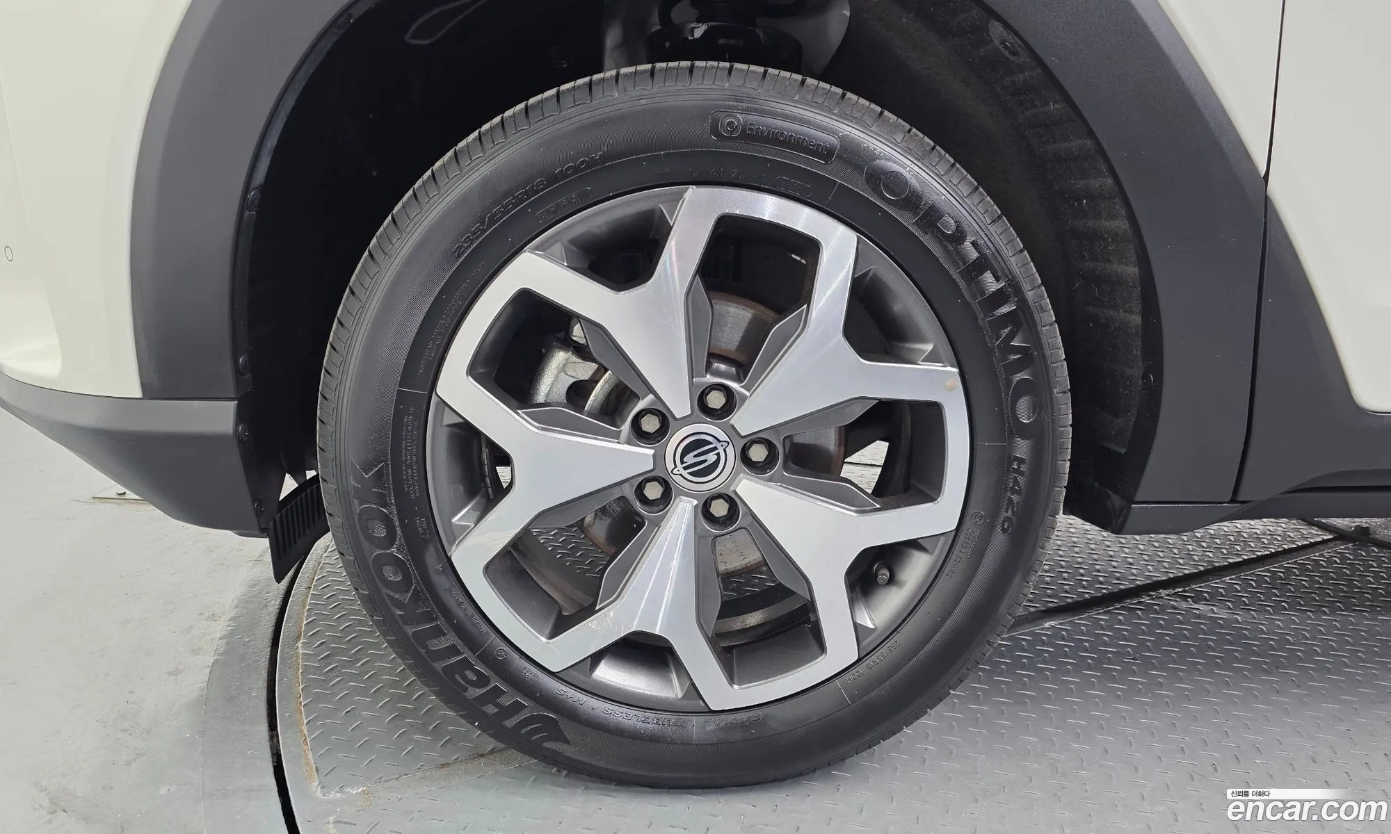 KG Mobility (SsangYong) Torres 2022 — 2