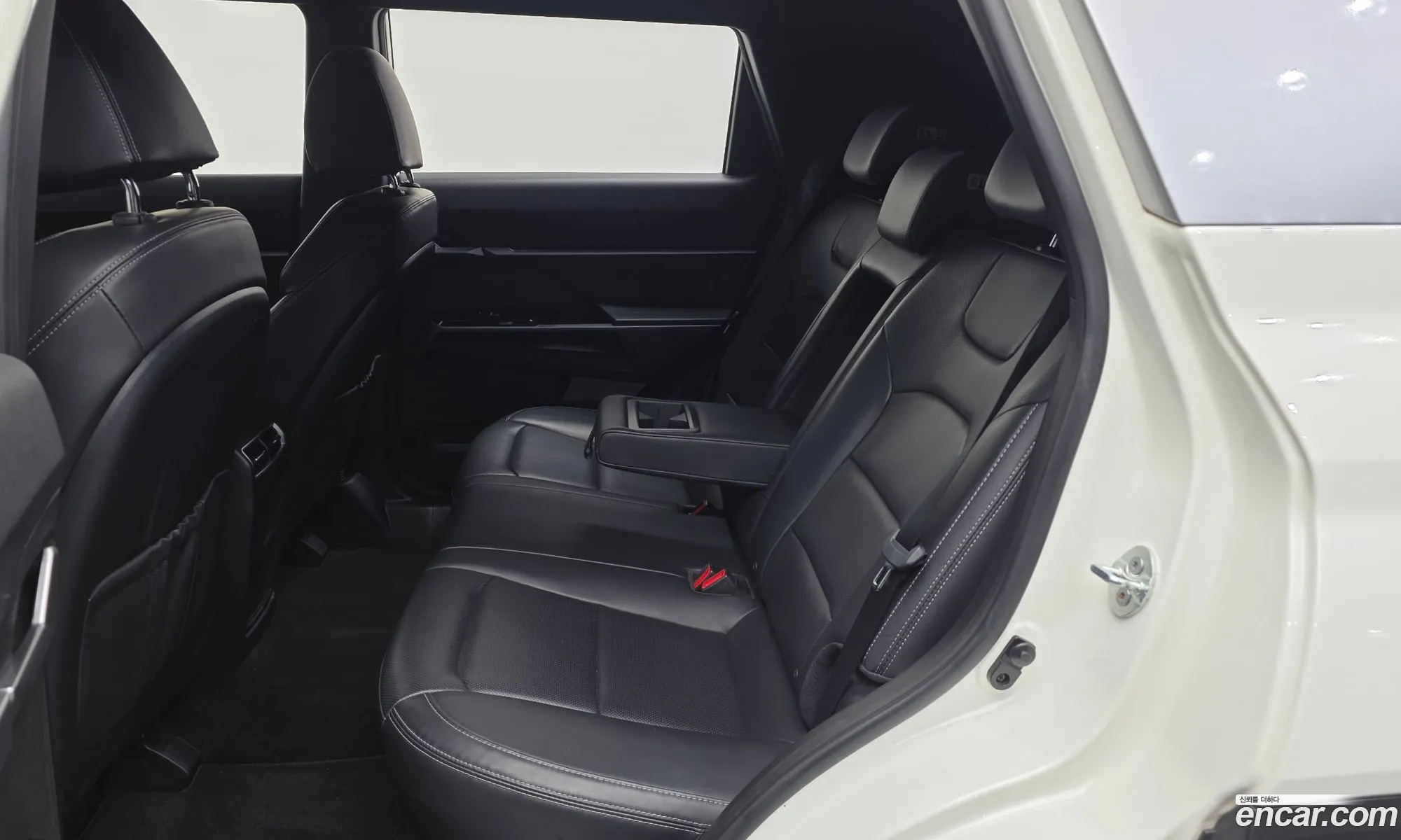 KG Mobility (SsangYong) Torres 2022 — 8