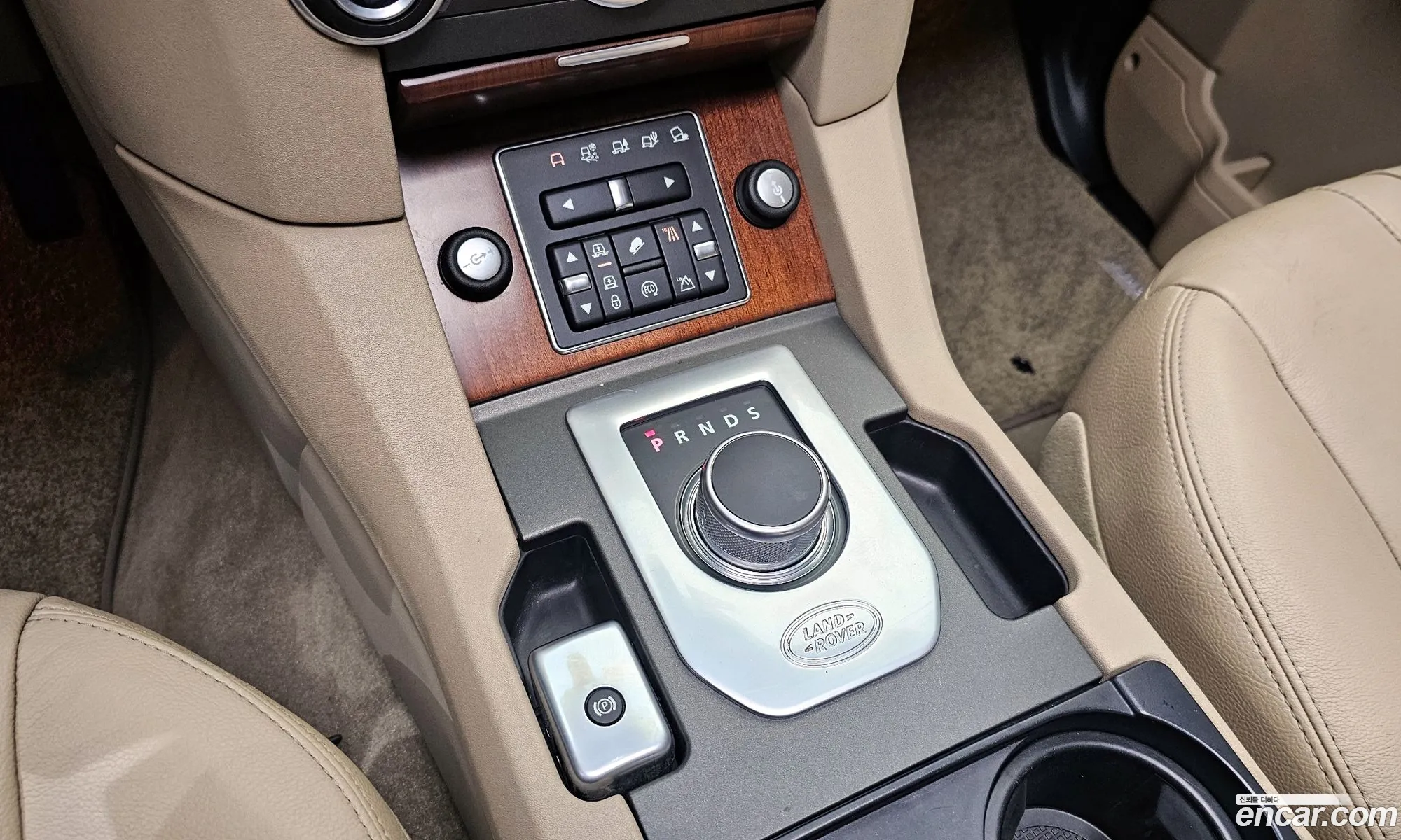 Land Rover Discovery 4 2016 — 14
