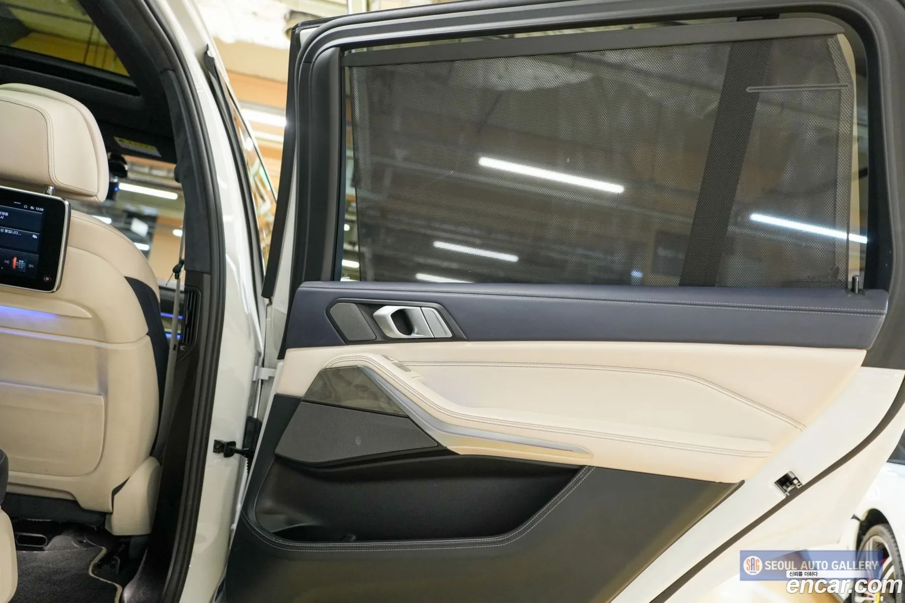 BMW X7 2019 — 14