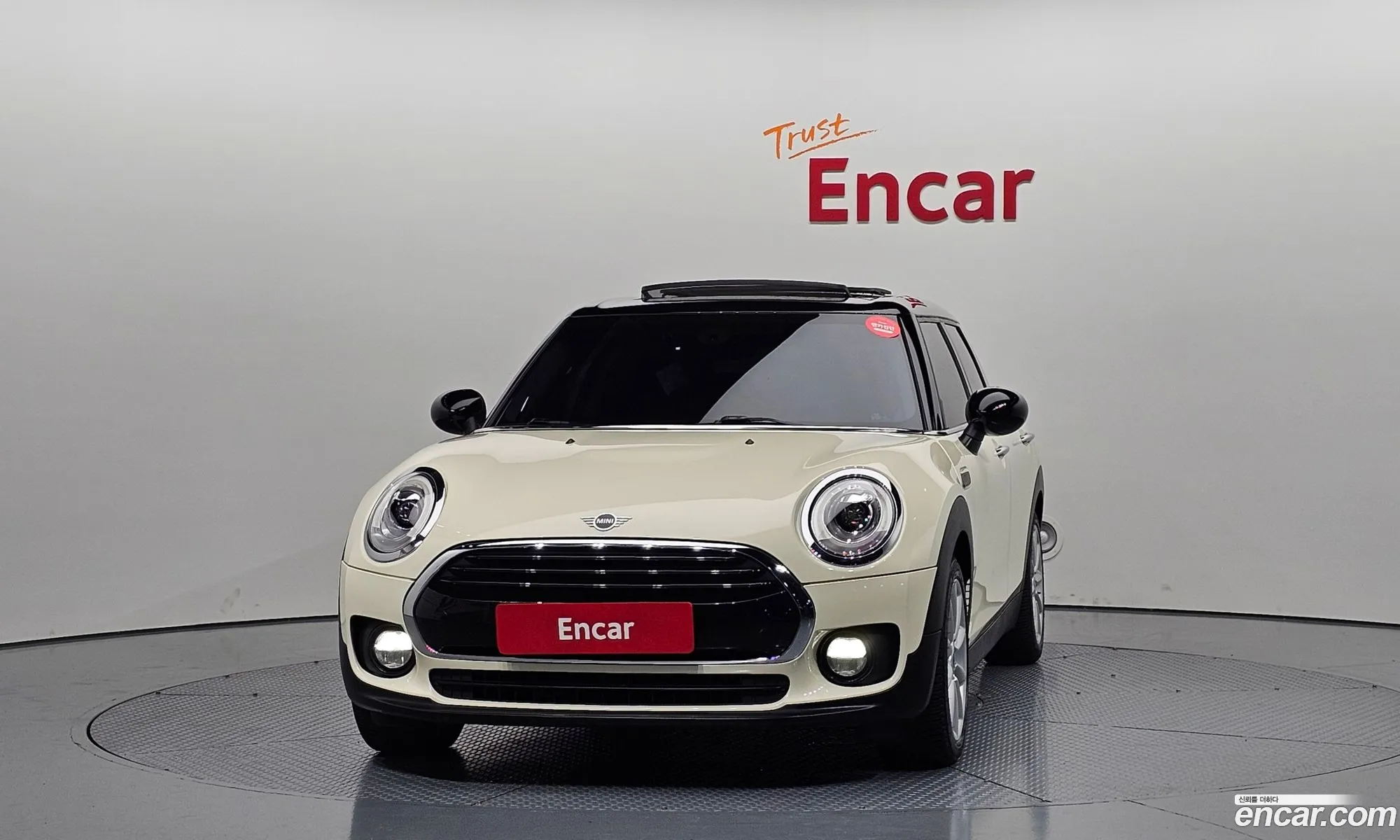 Mini Cooper Clubman 2019 — 3