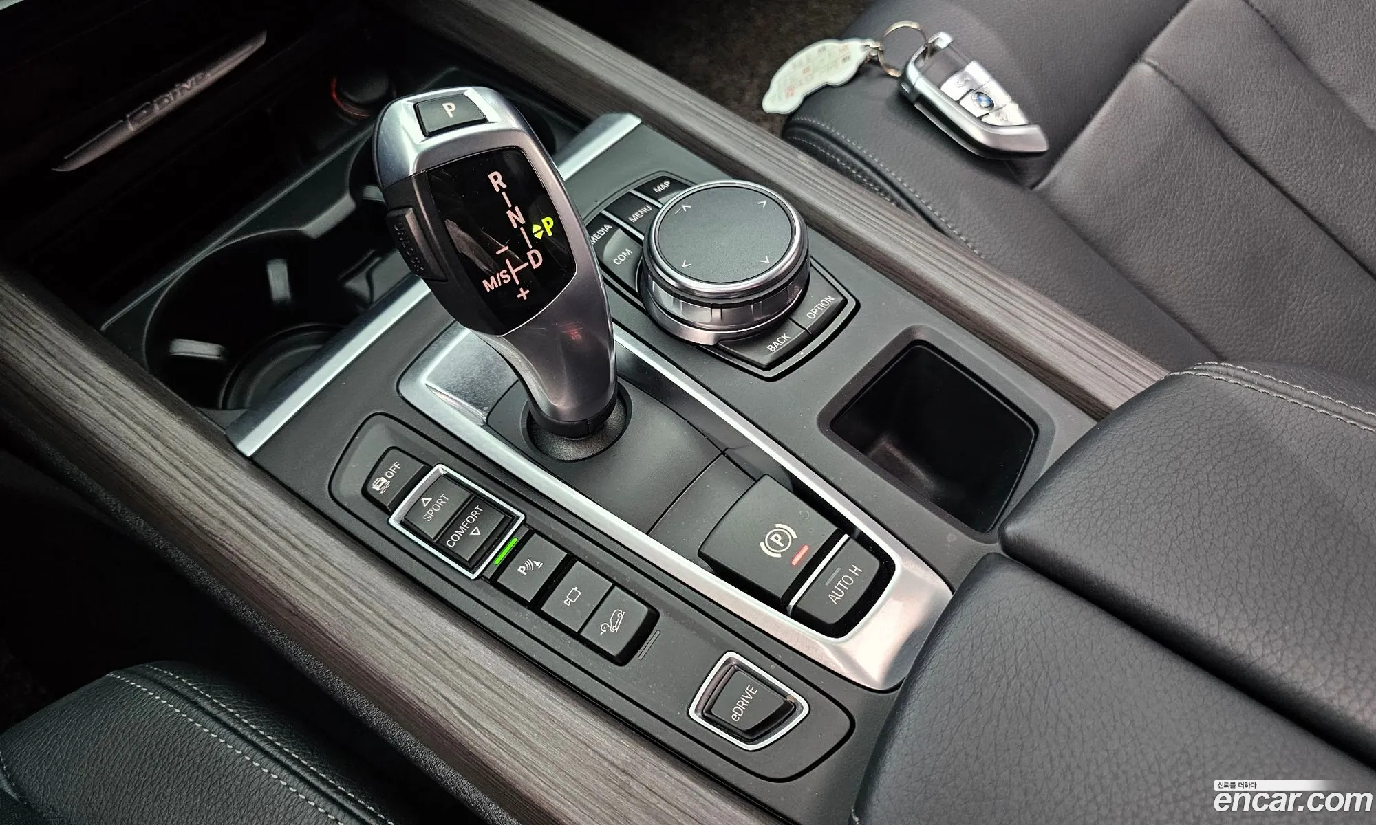 BMW X5 2018 — 31
