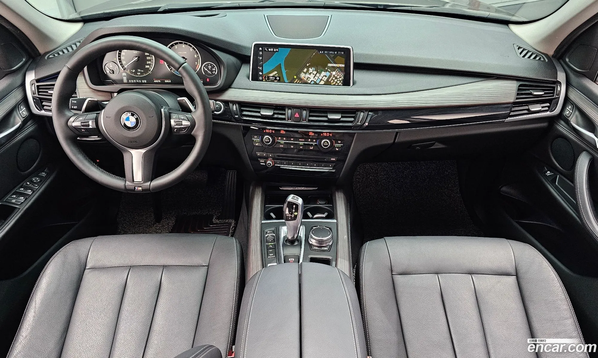 BMW X5 2018 — 11