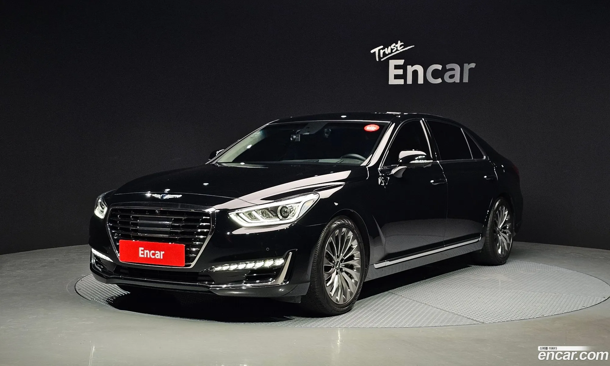 Genesis EQ900 2016 — 7