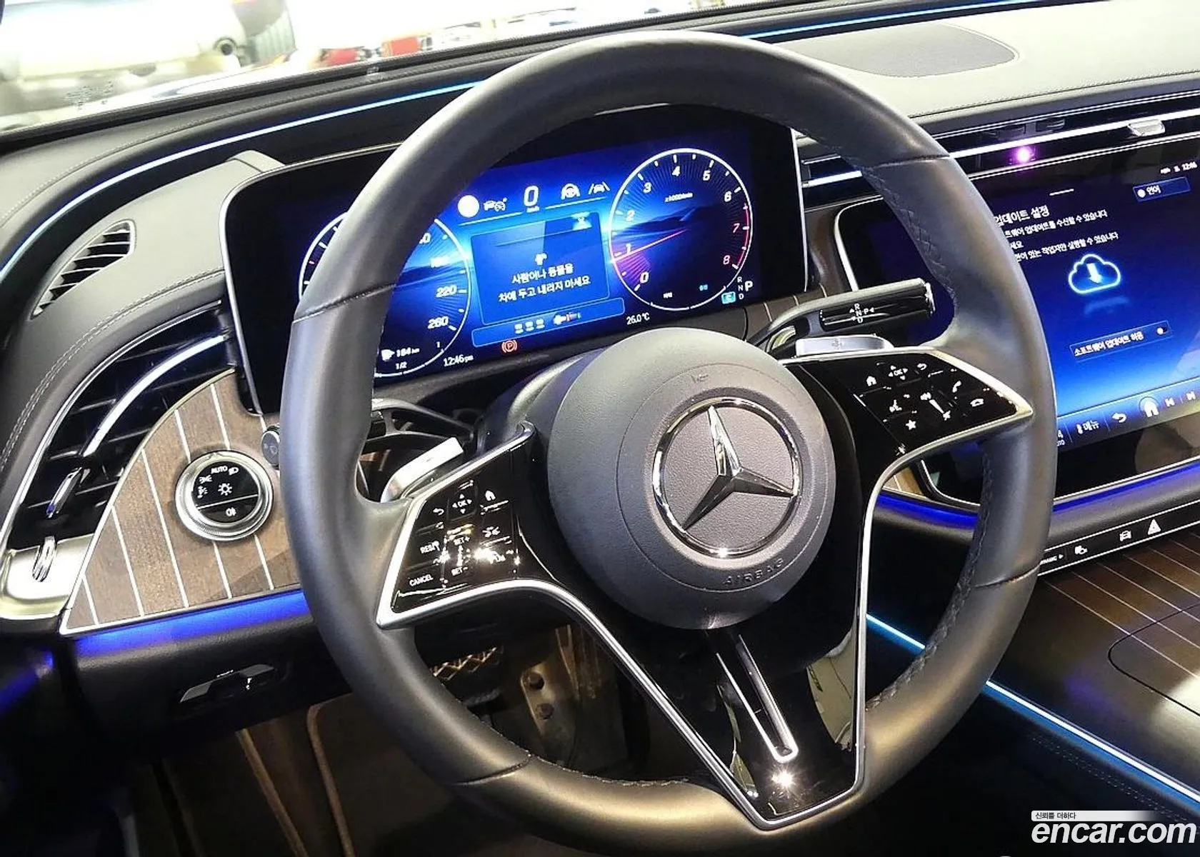 Mercedes-Benz E-Class W214 2024 — 9