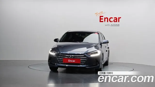 Hyundai Elantra AD 2016 — 2