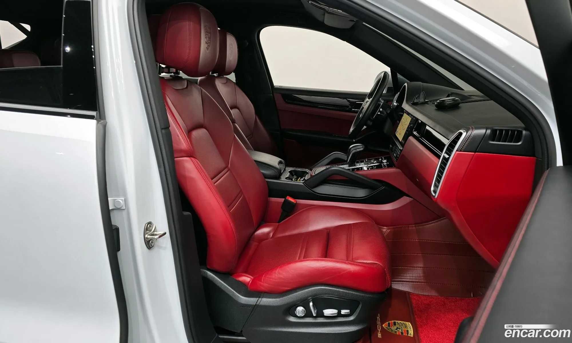 Porsche Cayenne 2021 — 8