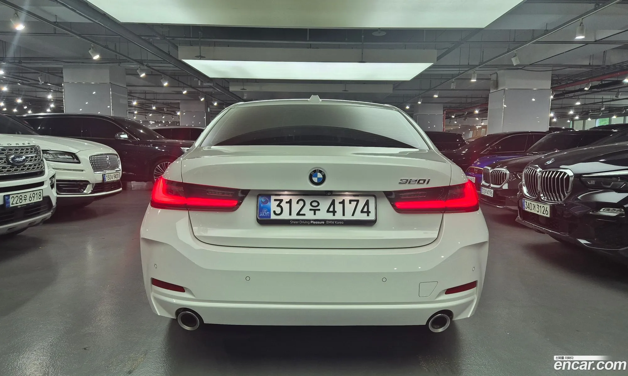 BMW 3 Series 2025 — 3