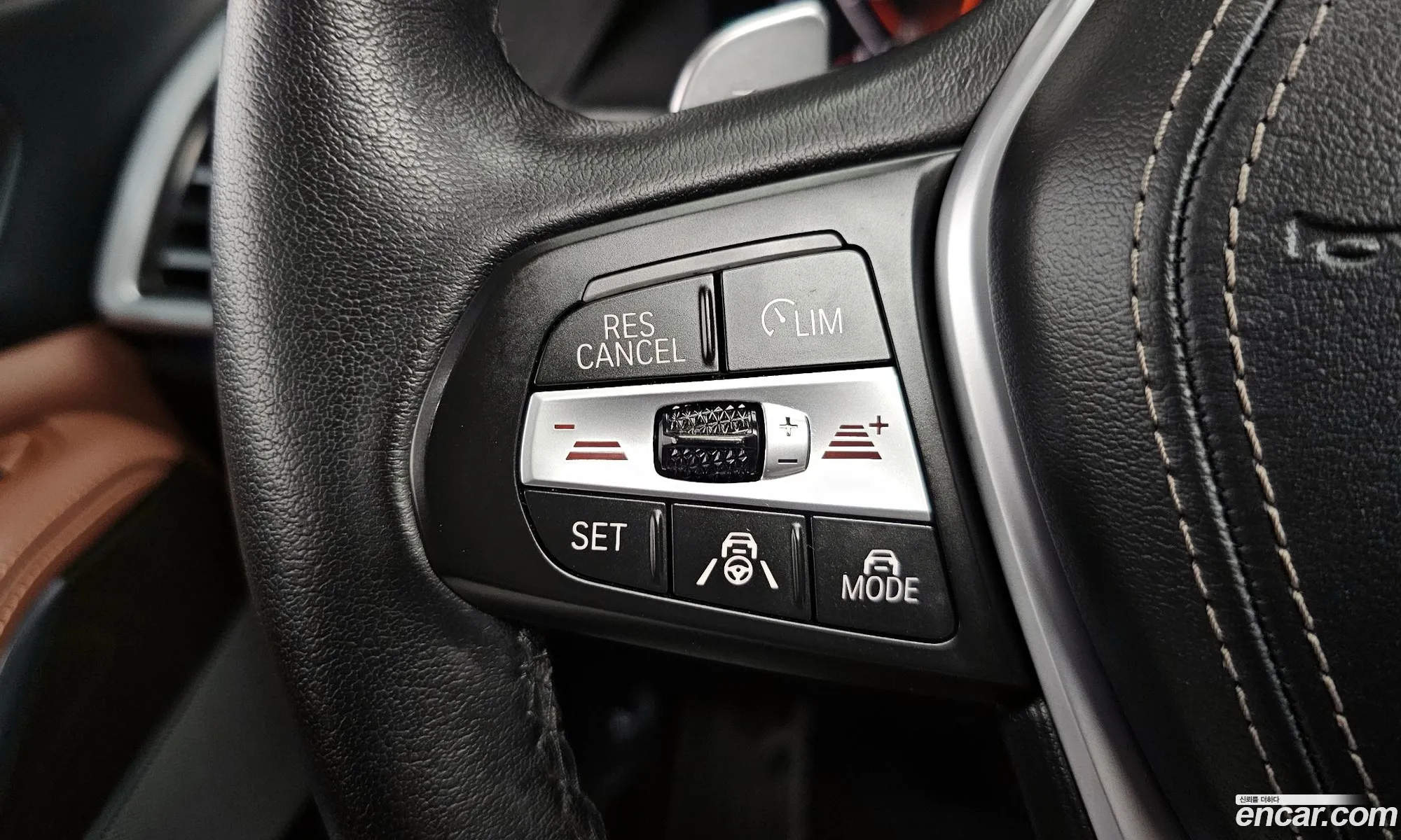 BMW X5 2023 WBACR610XP9P75302 — 24