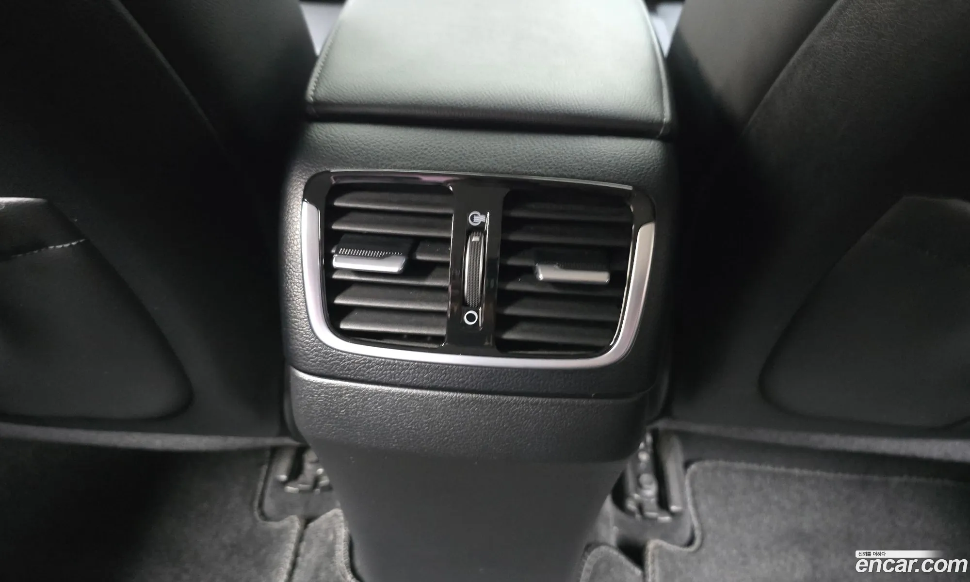 Hyundai Grandeur IG 2018 — 33