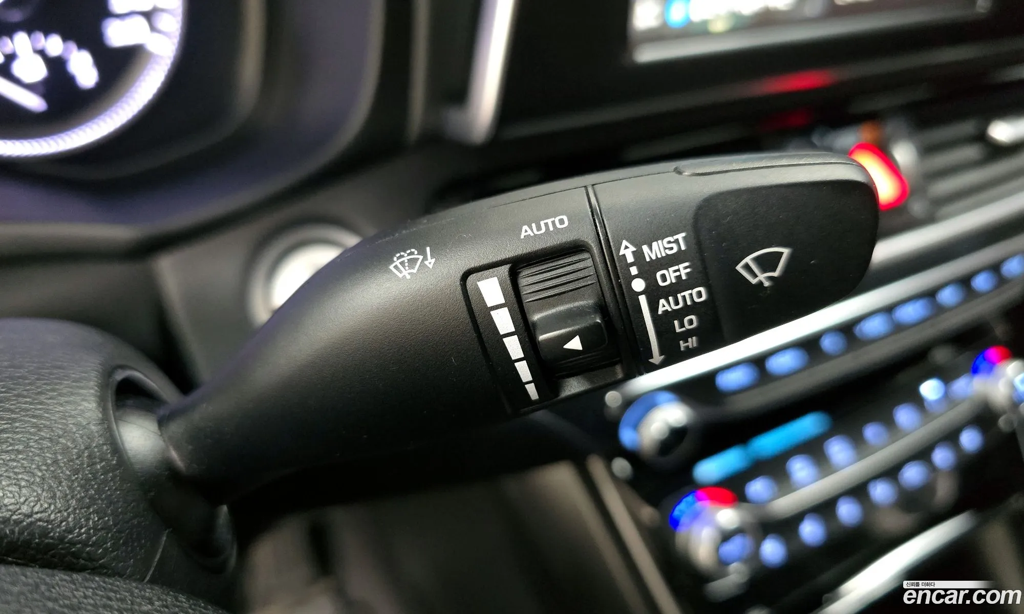 Hyundai Grandeur IG 2018 — 27