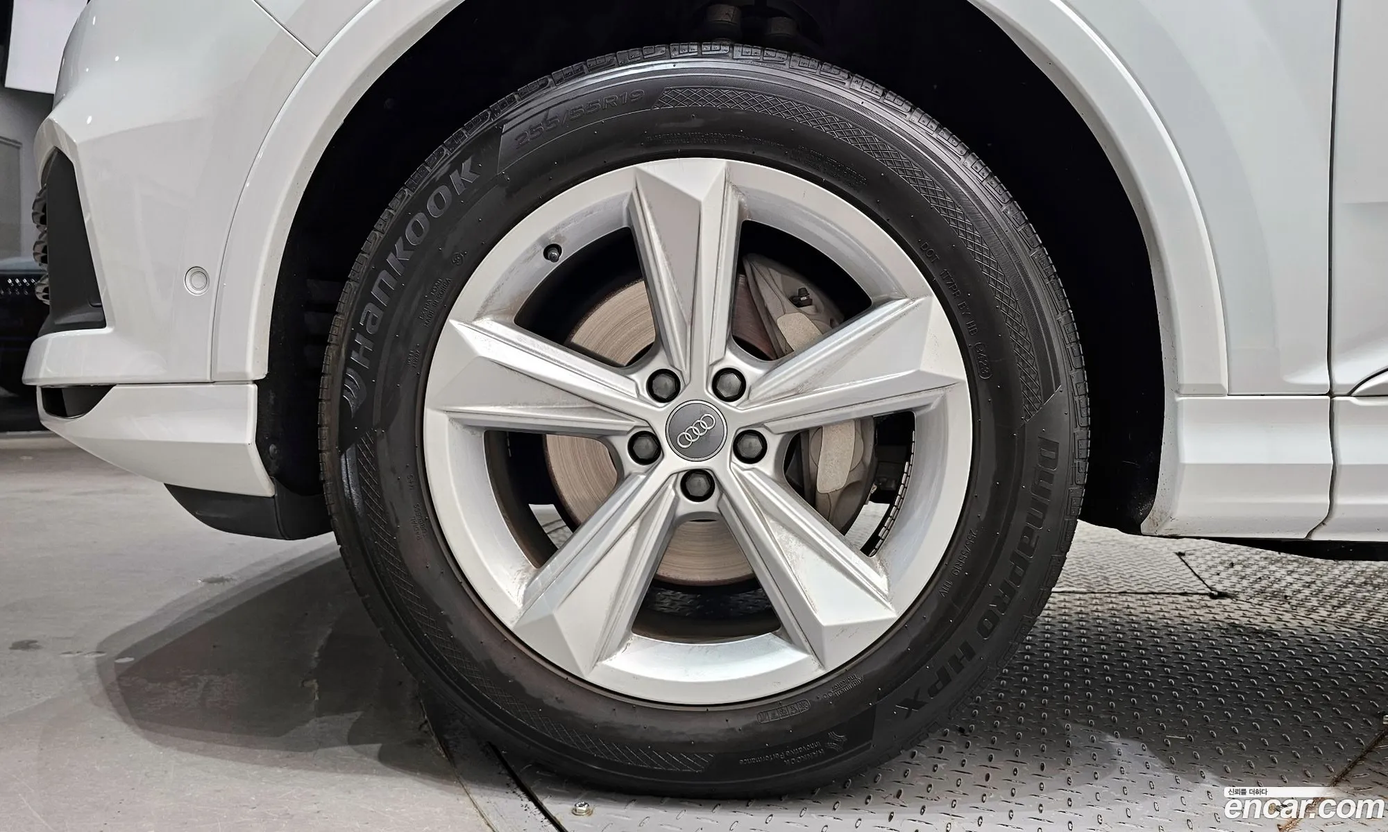 Audi Q7 2020 WAUZZZ4M5LD013576 — 17
