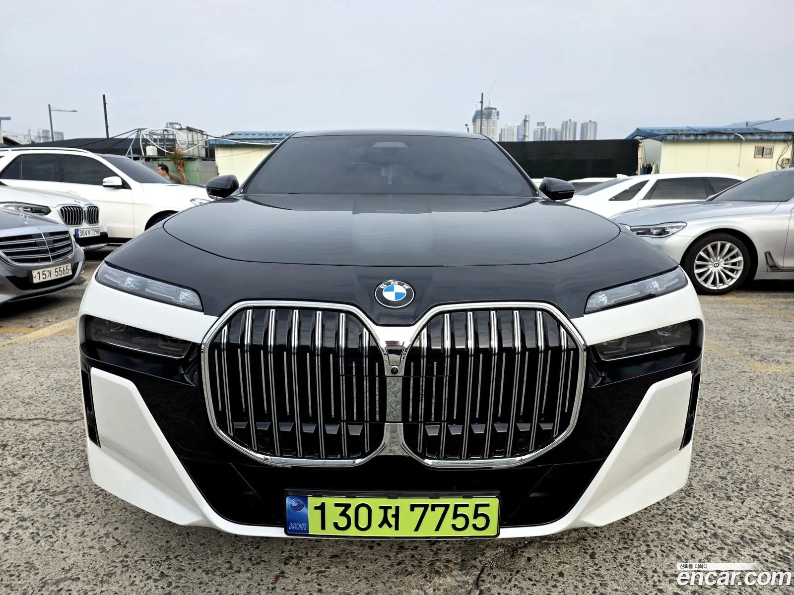 BMW 7 Series 2023 — 19