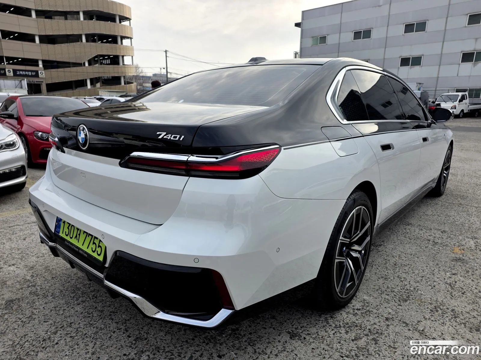 BMW 7 Series 2023 — 12