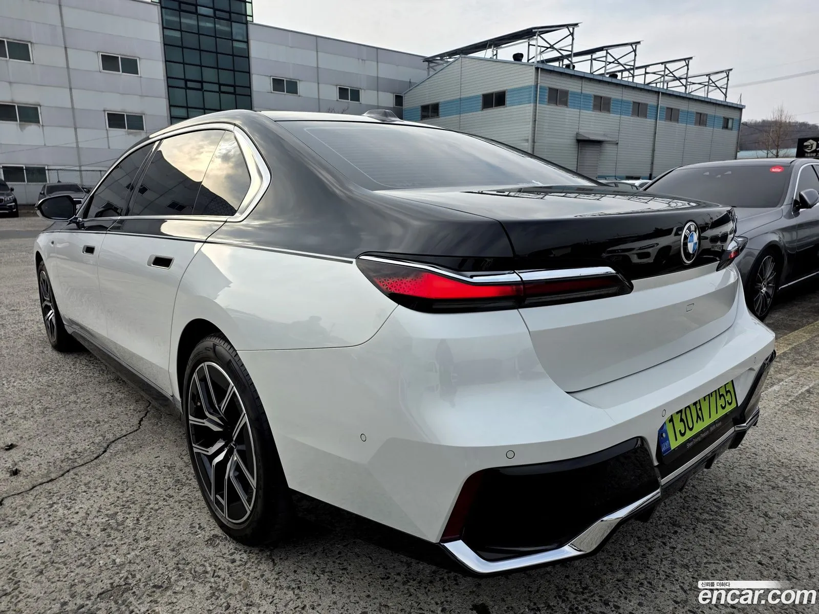 BMW 7 Series 2023 — 3