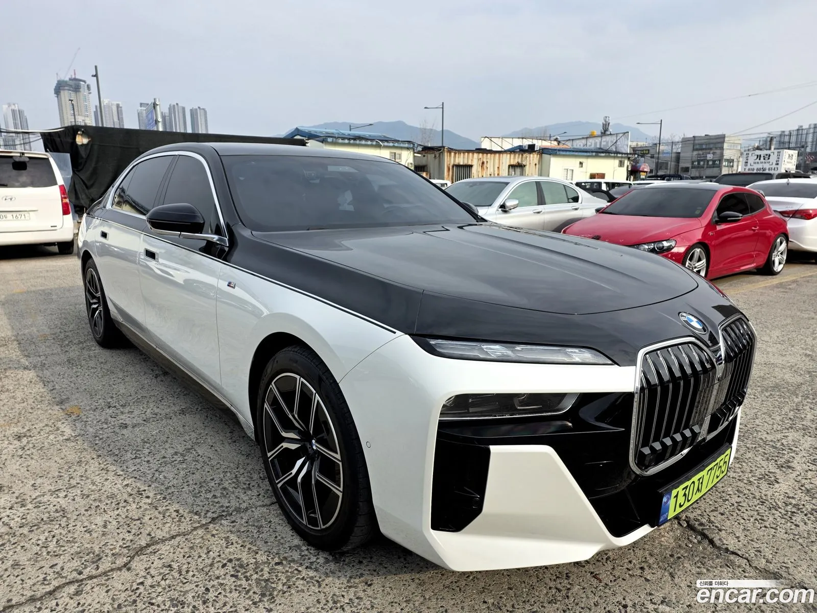 BMW 7 Series 2023 — 8